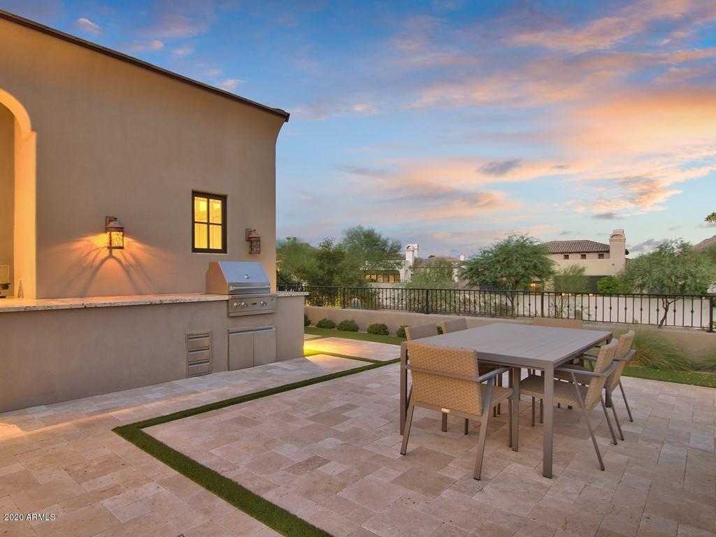 PARADISE RESERVE - Residential
