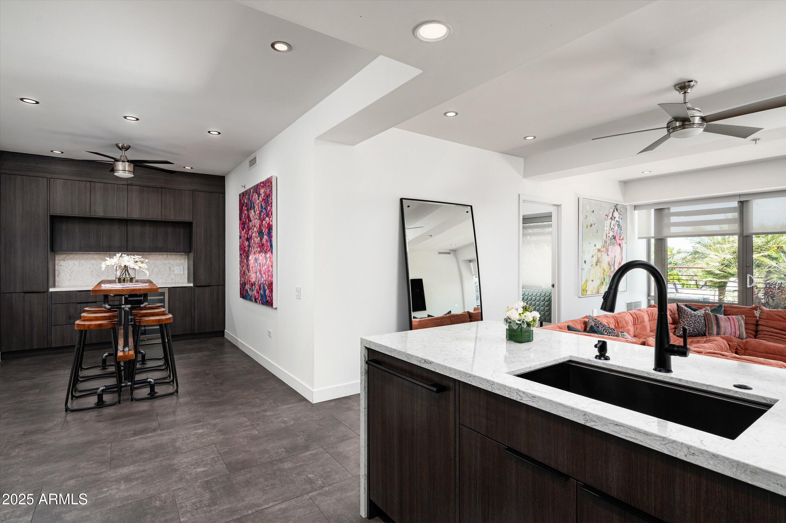 7167 E RANCHO VISTA Drive 4010