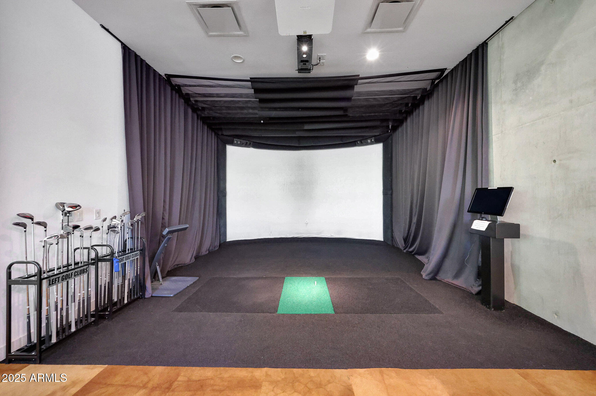 Scottsdale, Arizona 85254, United States, 3 Bedrooms Bedrooms, ,2 BathroomsBathrooms,Residential,Active,211528