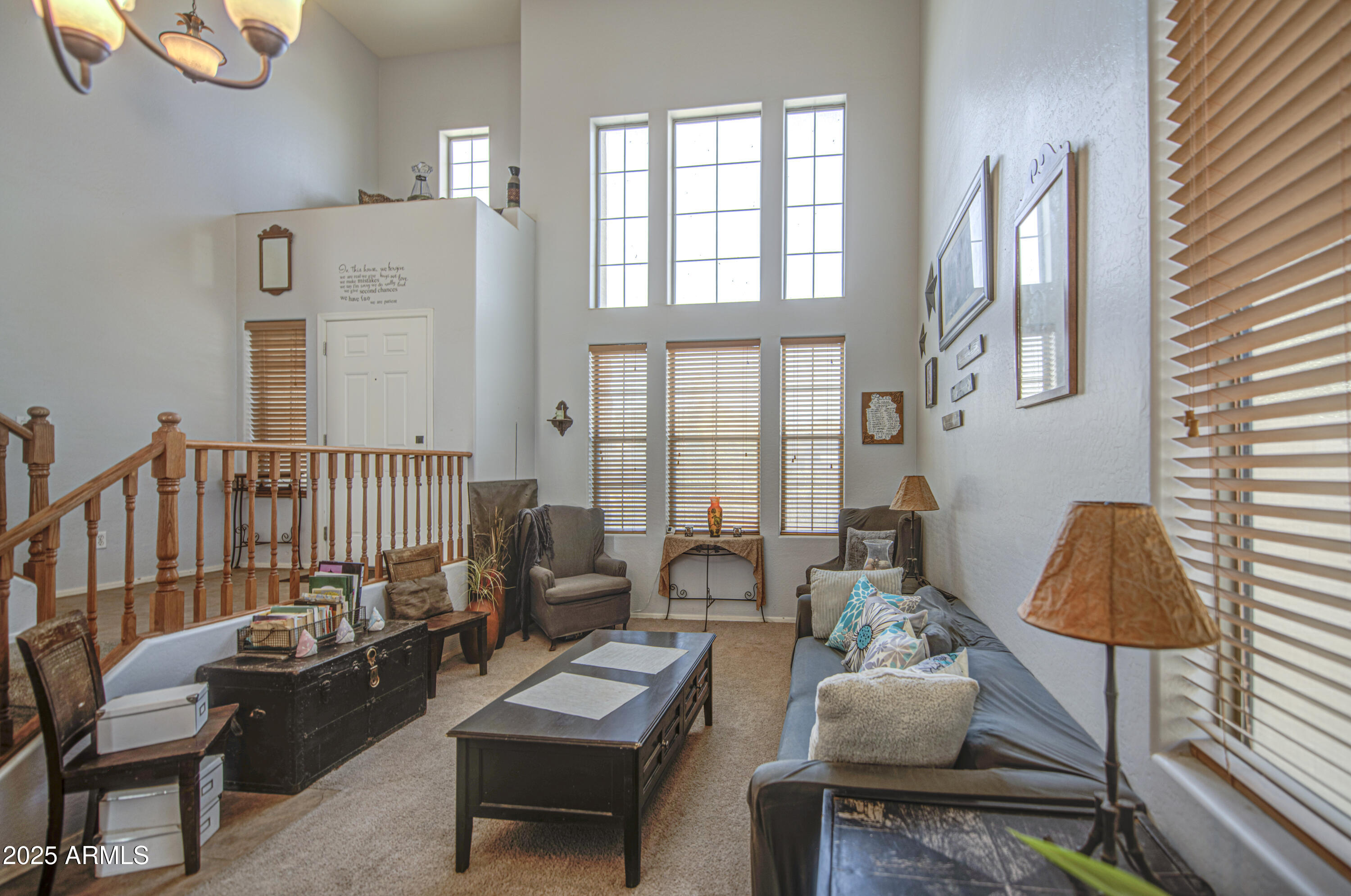 742 W AGRARIAN HILLS Drive