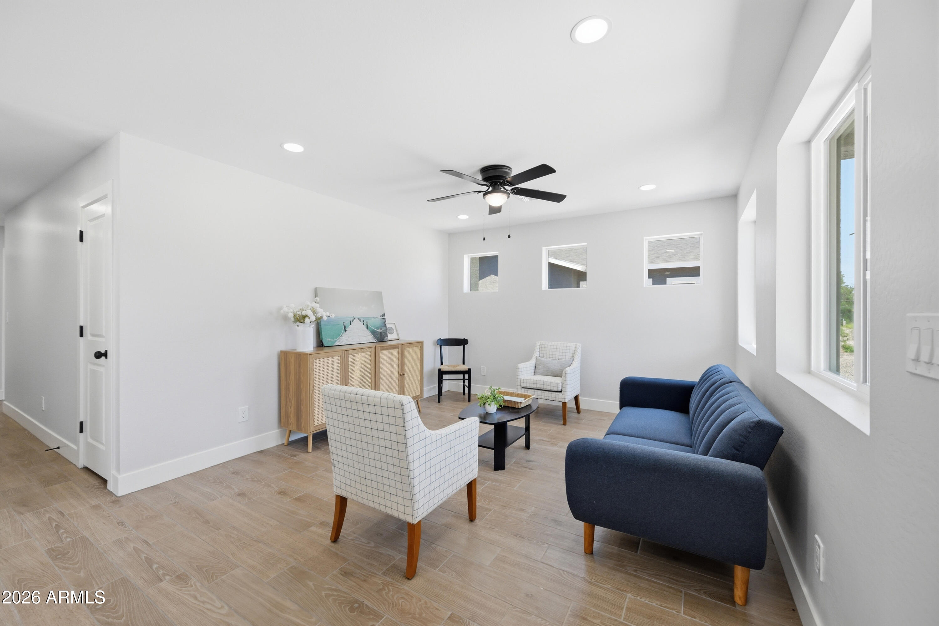 GLENWOOD PARKWAY - Residential Income