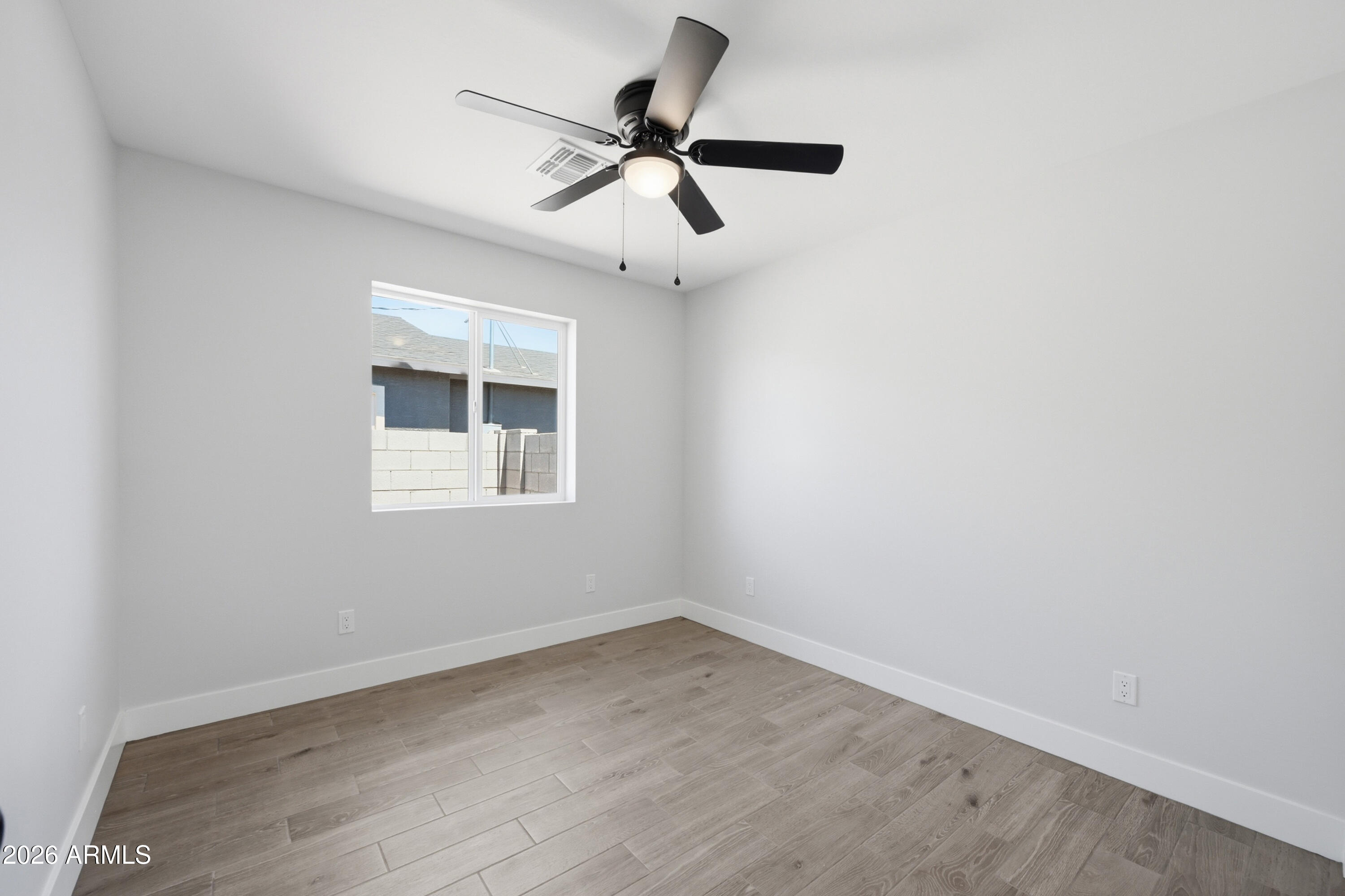 GLENWOOD PARKWAY - Residential Income
