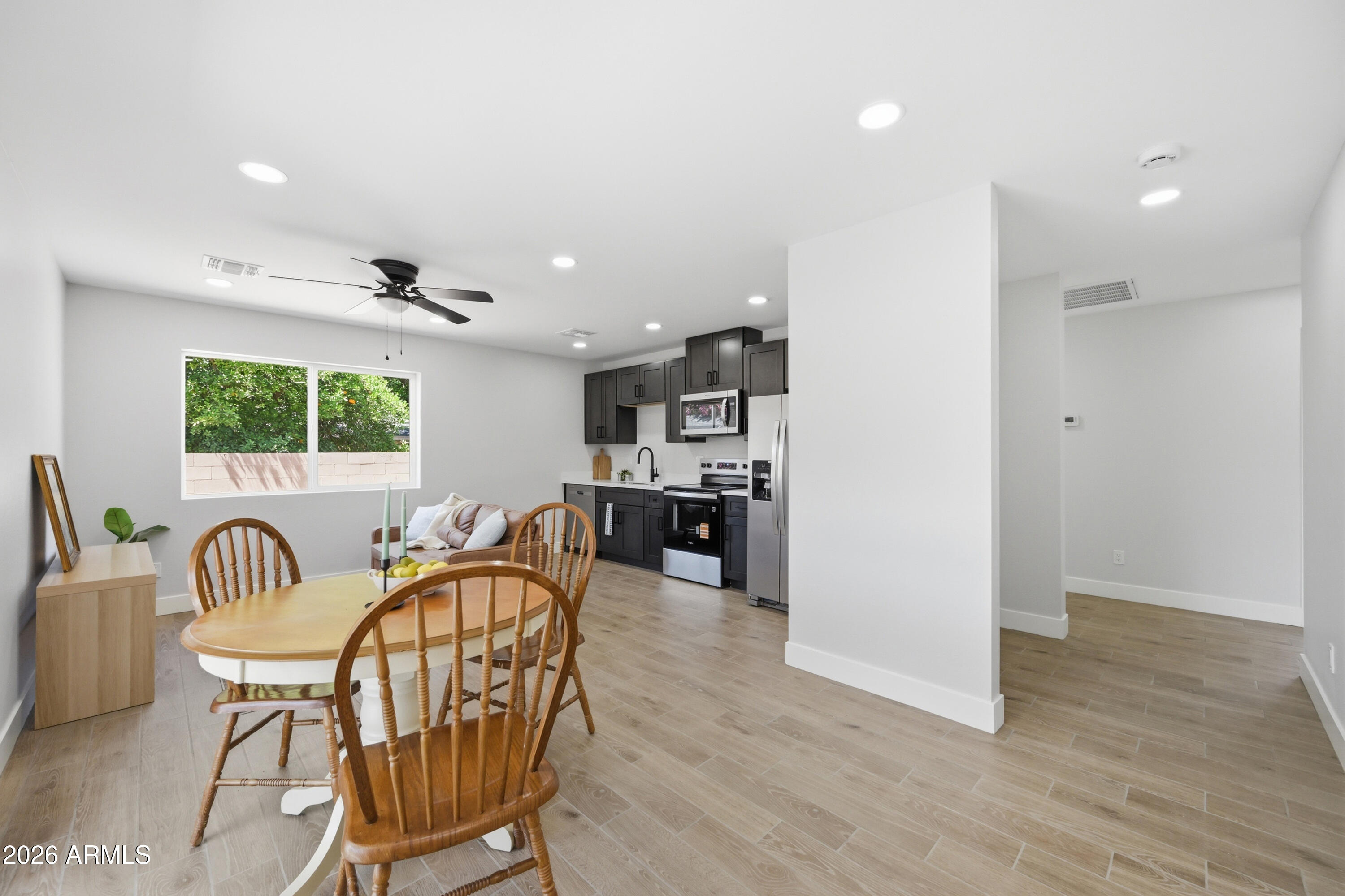 GLENWOOD PARKWAY - Residential Income