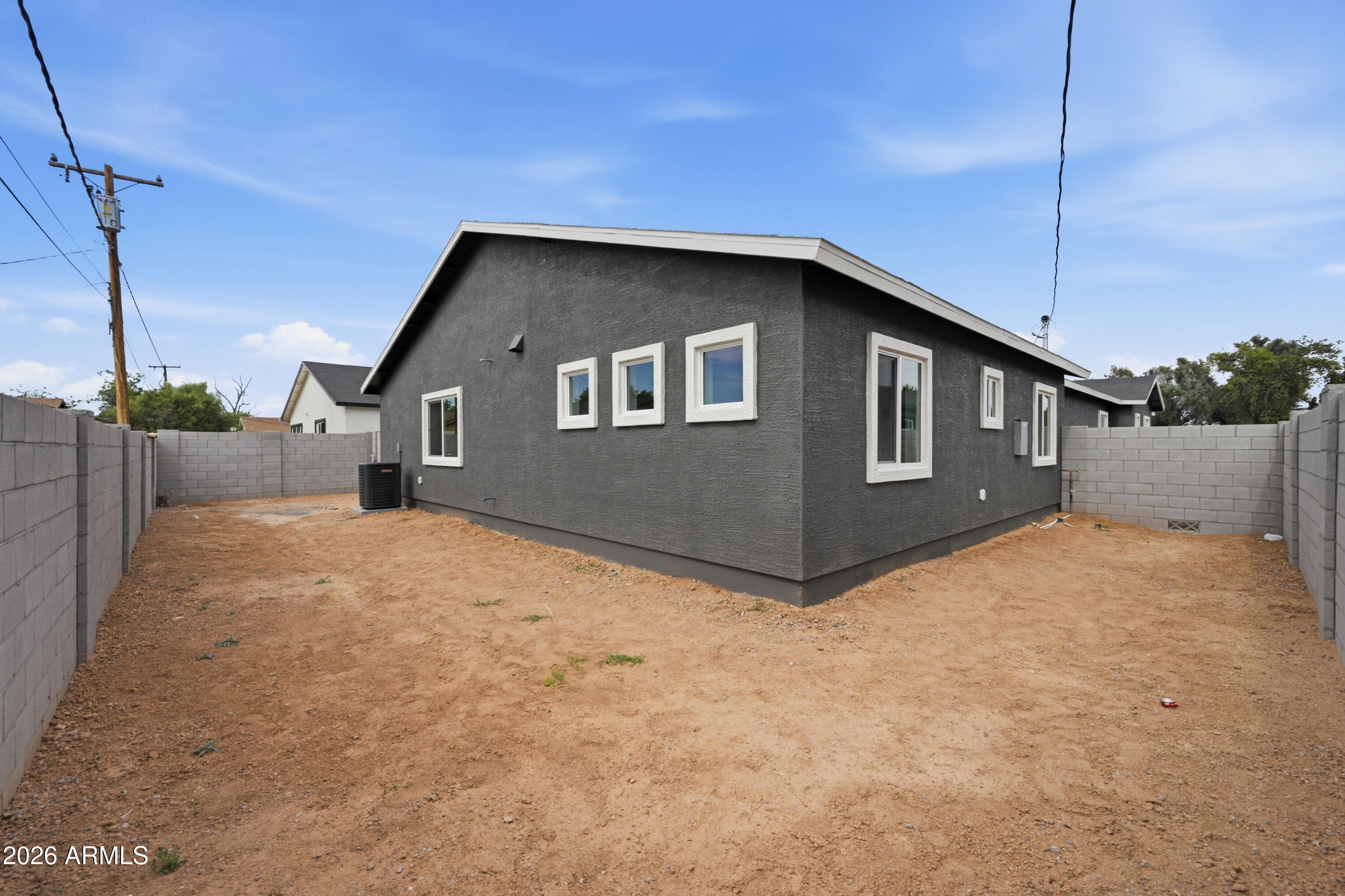 GLENWOOD PARKWAY - Residential Income