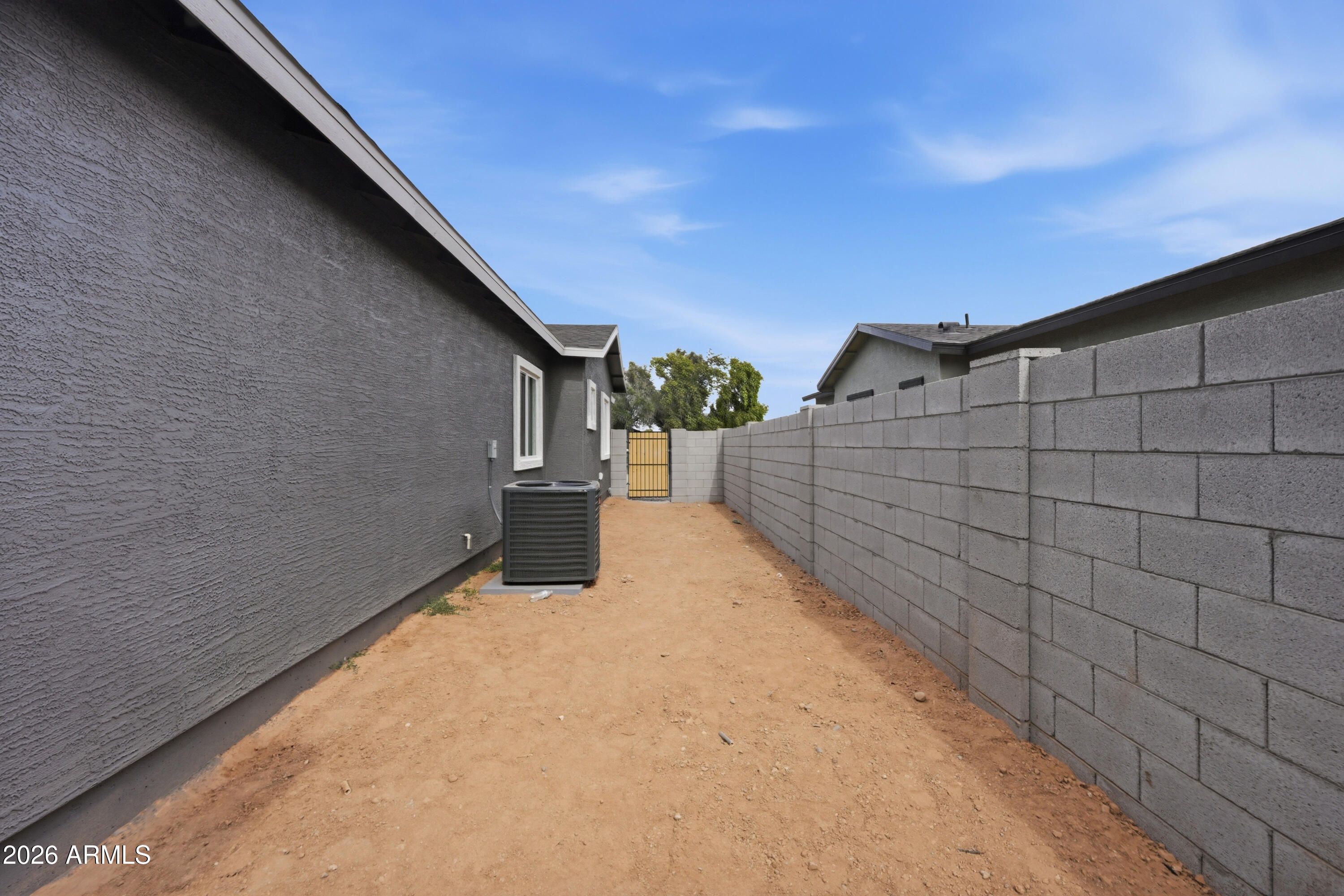 GLENWOOD PARKWAY - Residential Income