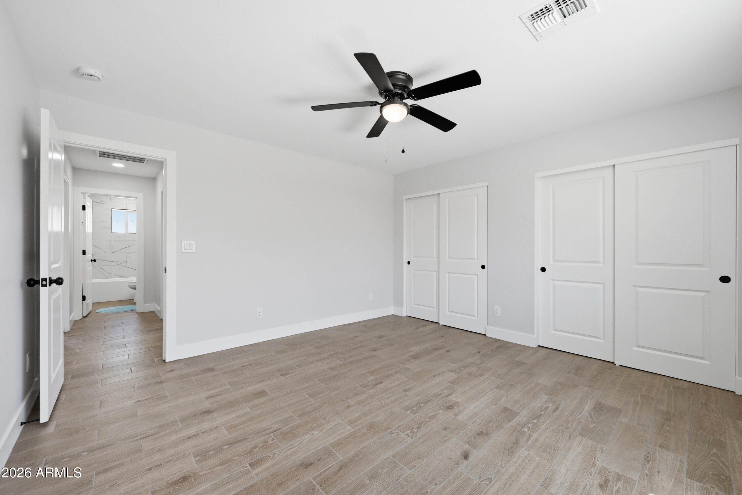 GLENWOOD PARKWAY - Residential Income