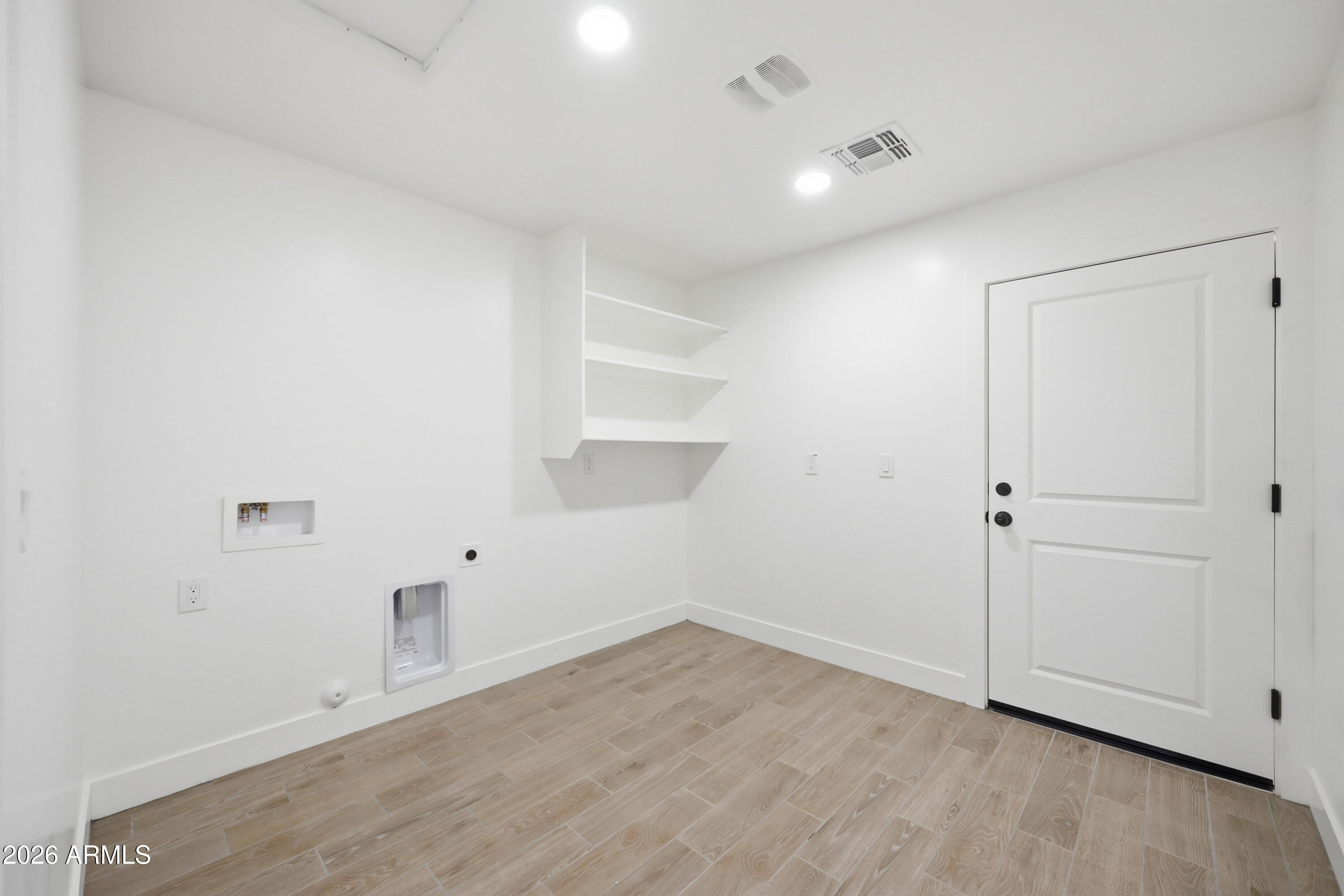 GLENWOOD PARKWAY - Residential Income