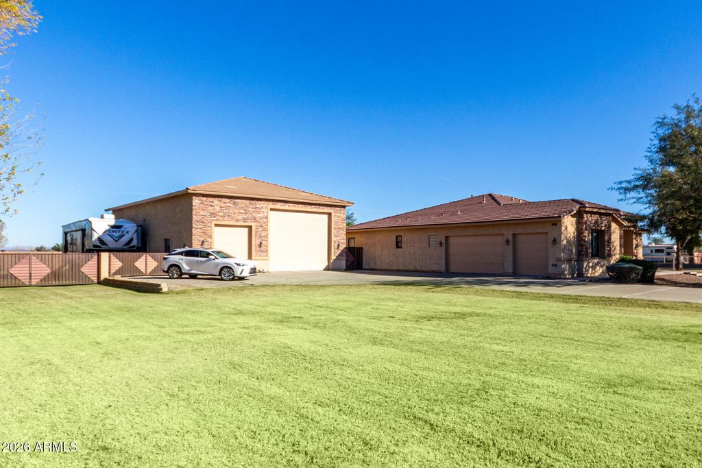 Photo of 494 W Via De Palmas, San Tan Valley, AZ 85140 (MLS # 6971830)