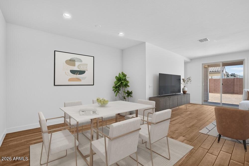 17084 W HONEYSUCKLE Drive