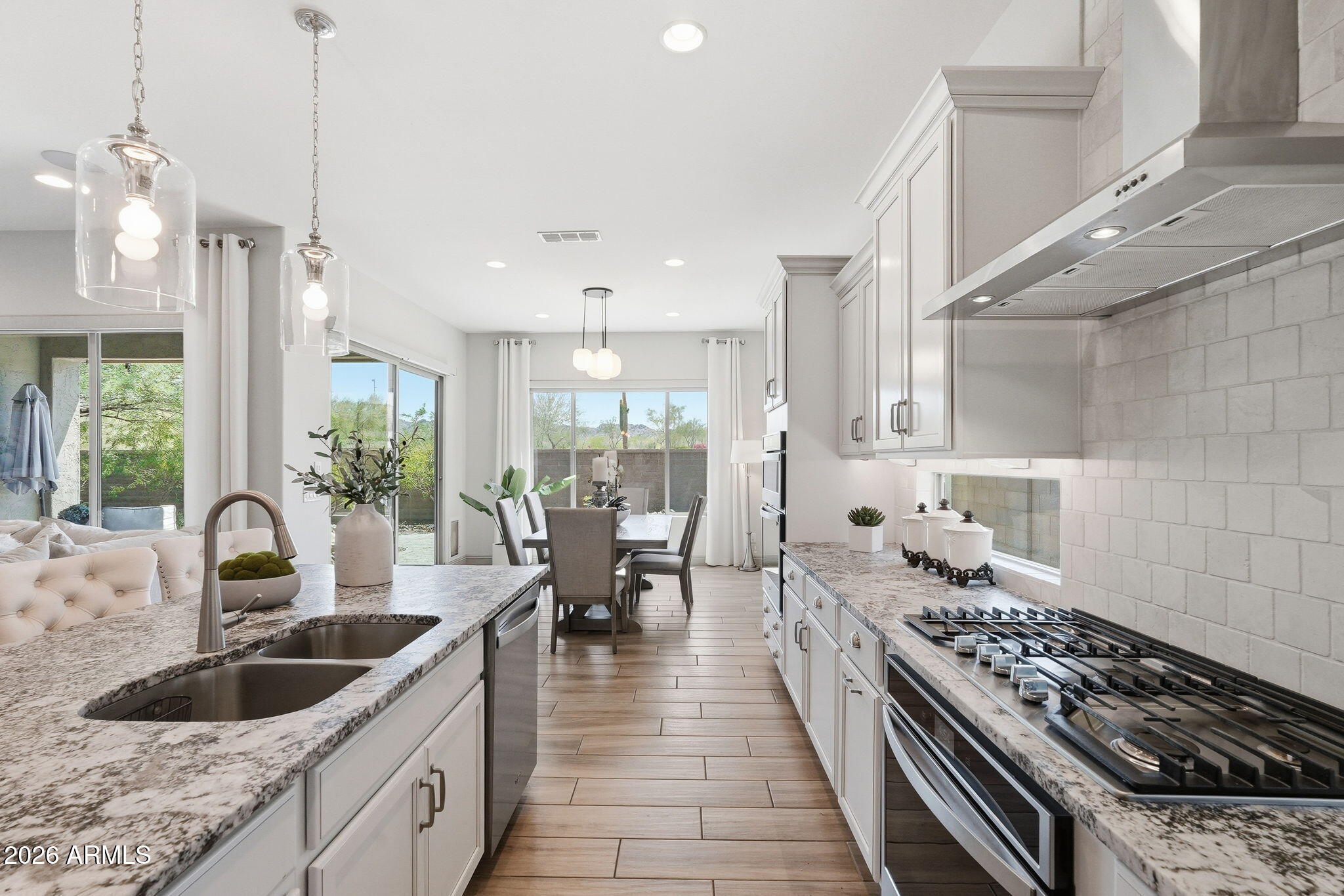 16373 W BEAUTIFUL Lane
