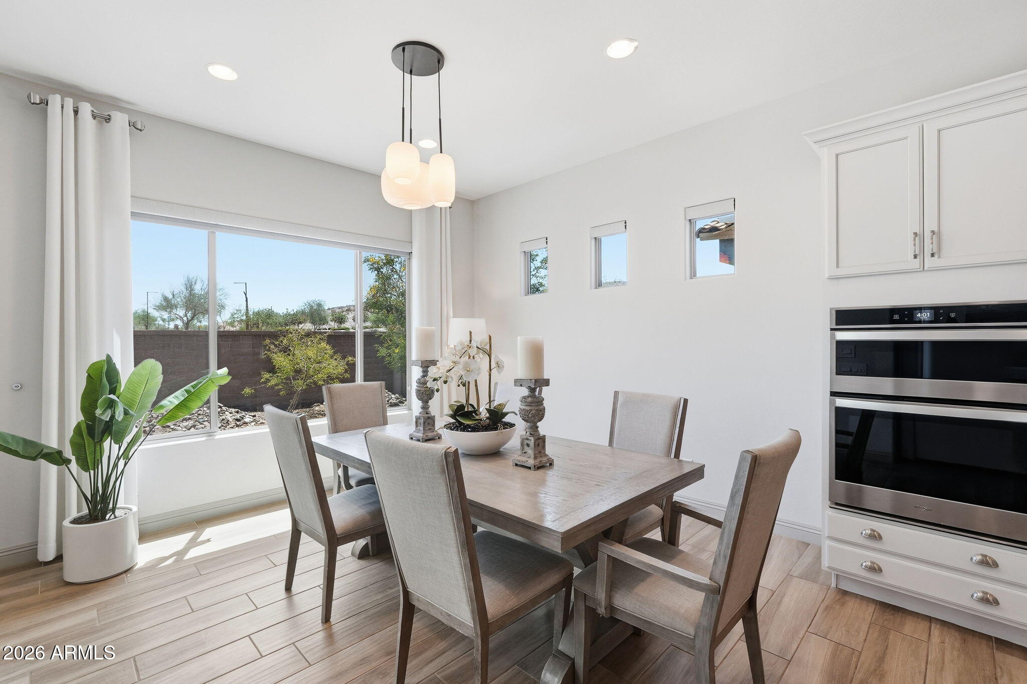 16373 W BEAUTIFUL Lane