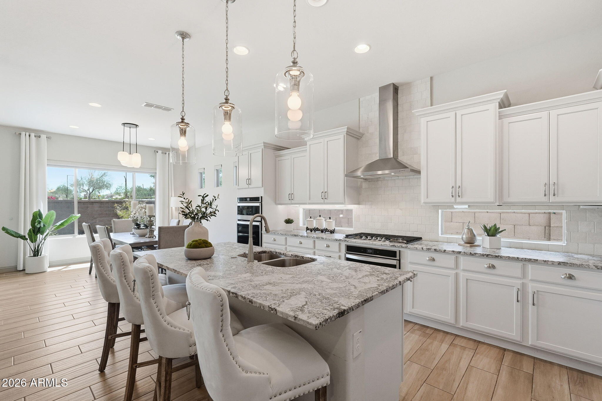 16373 W BEAUTIFUL Lane