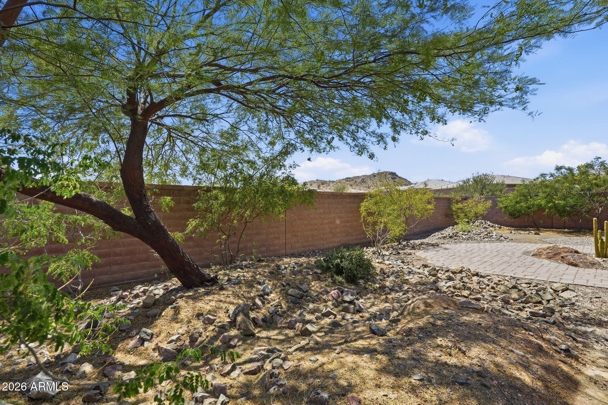 ESTRELLA - Residential