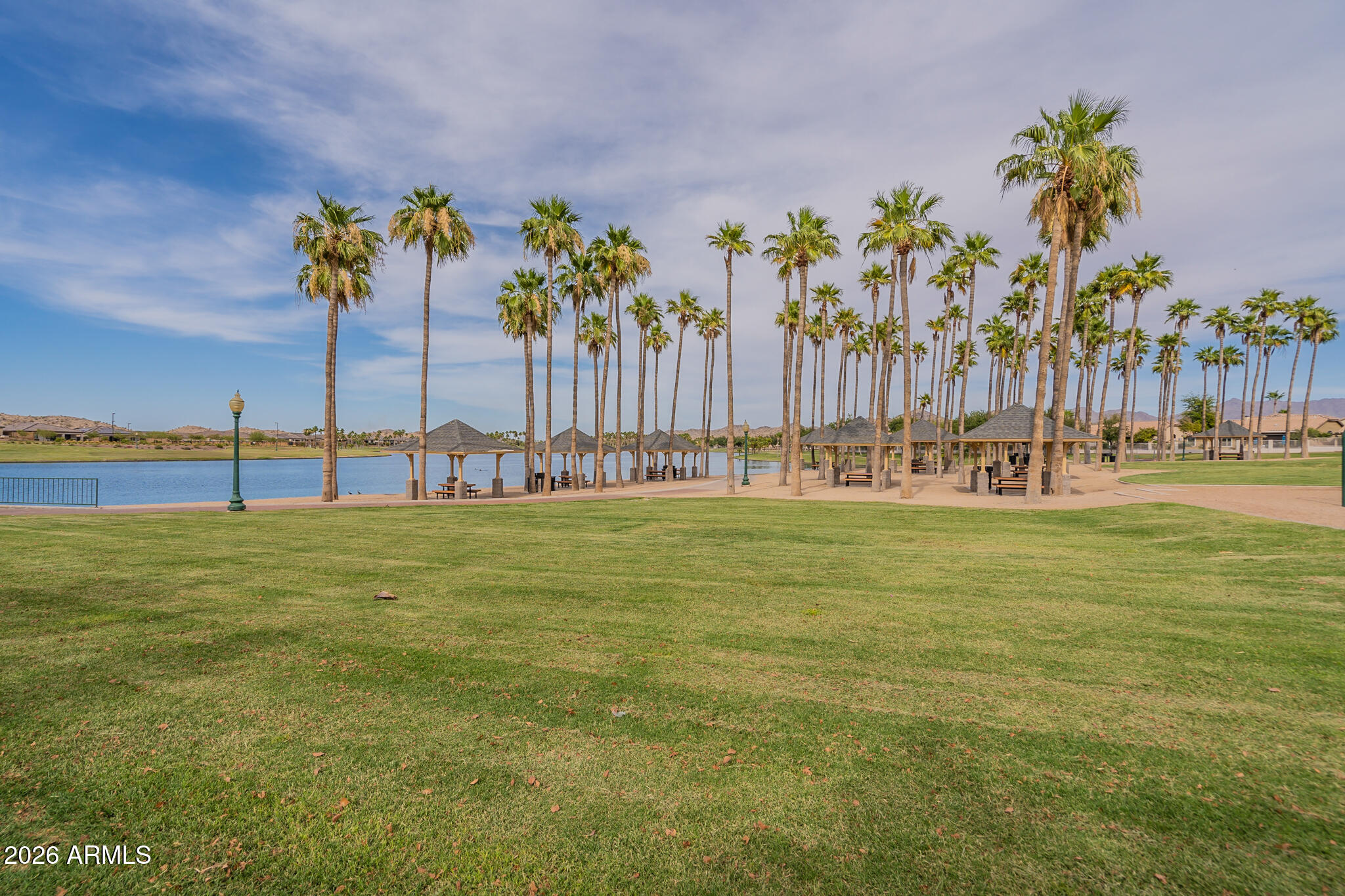ESTRELLA - Residential
