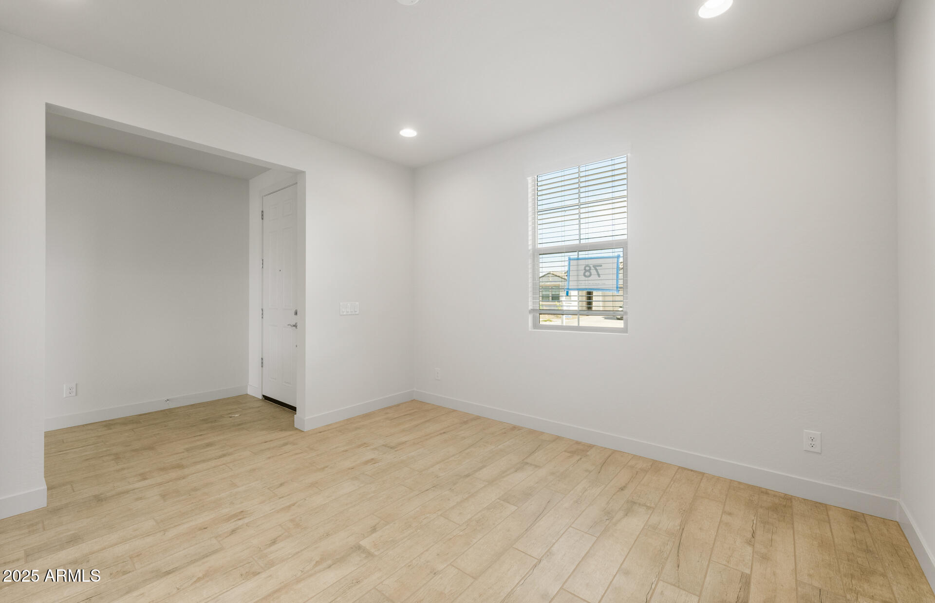 1260 W TREASURE Trail