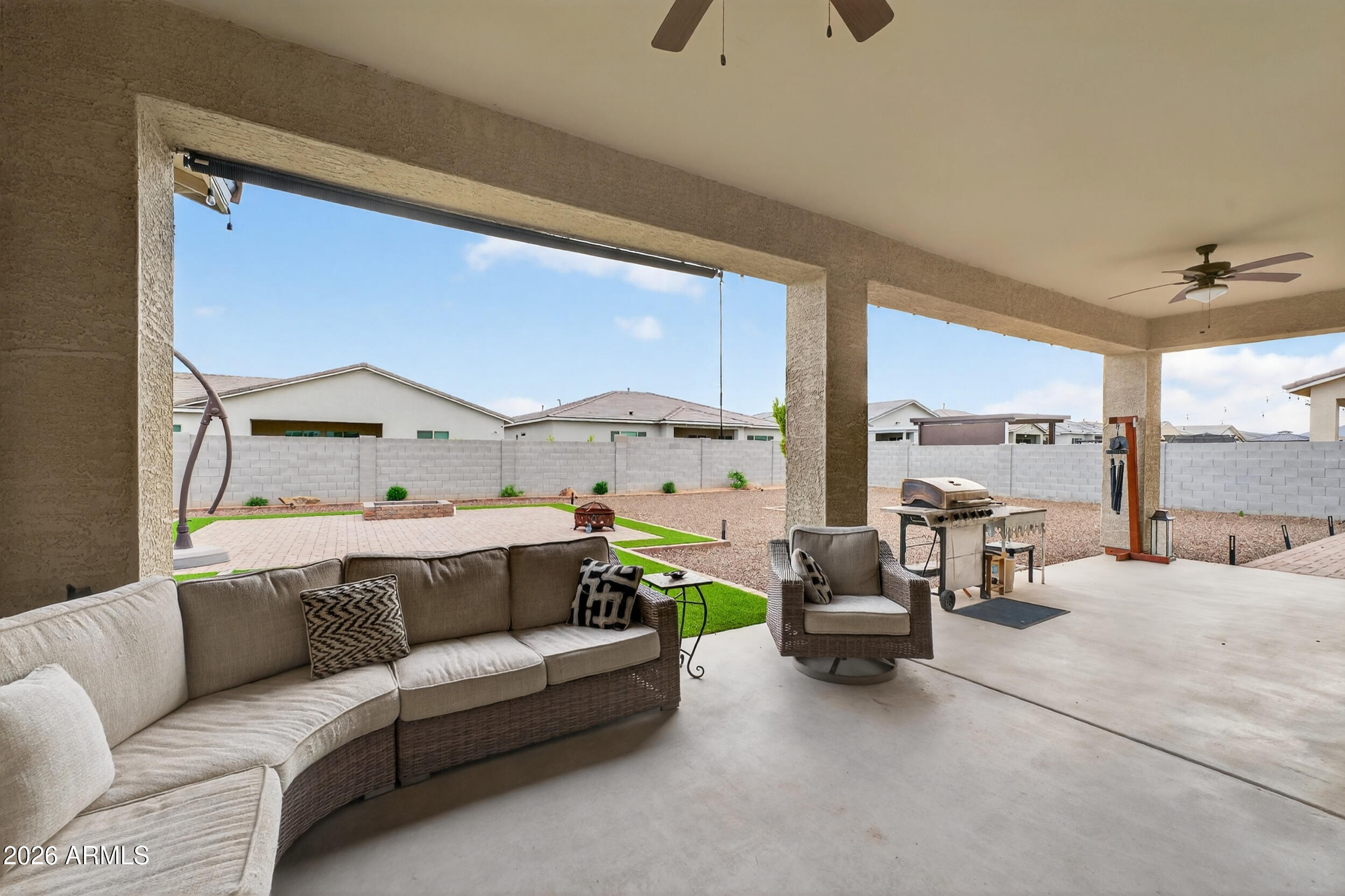 AZURE CANYON PARCEL 4 REPLAT - Residential