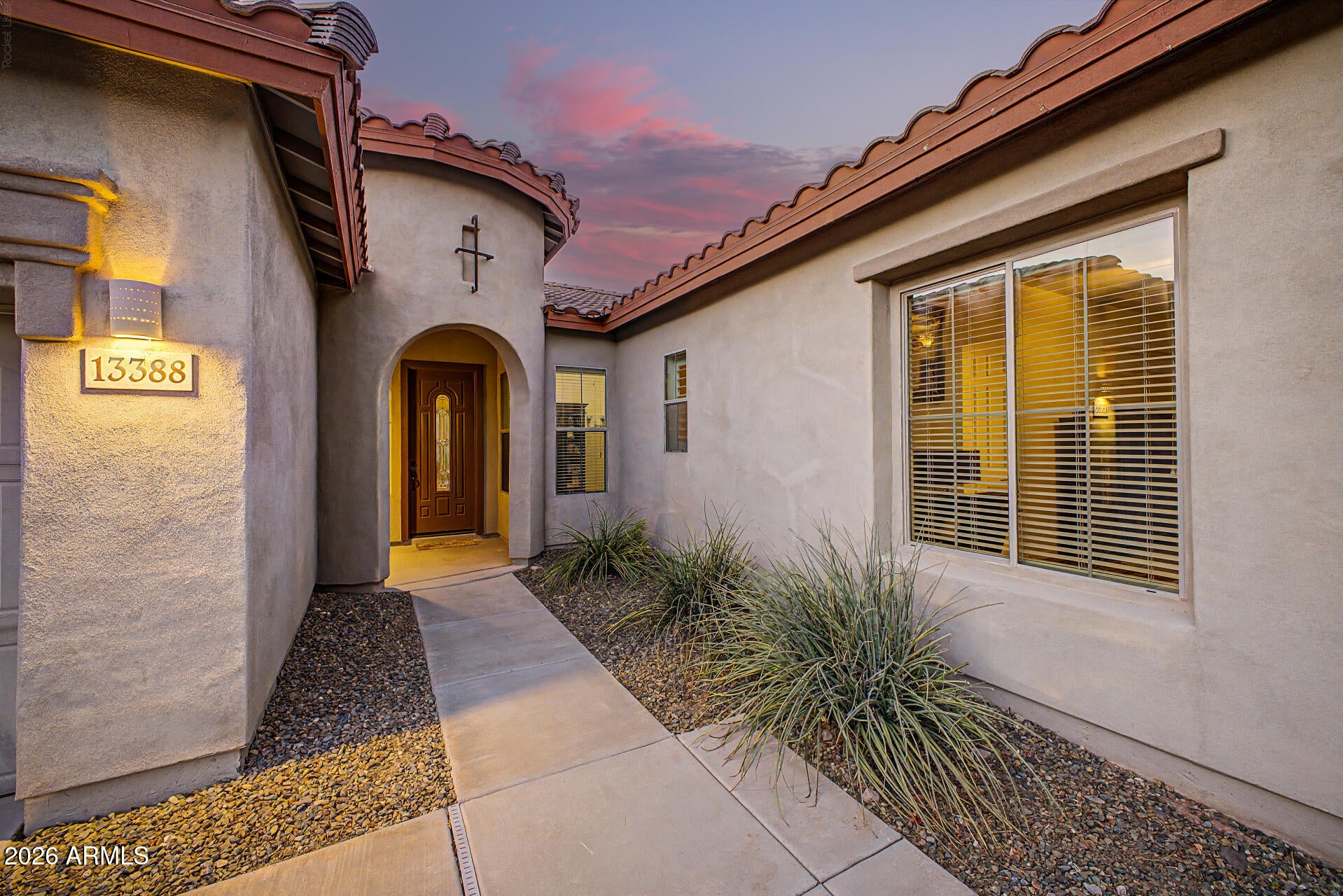13388 W CHAPAROSA Way