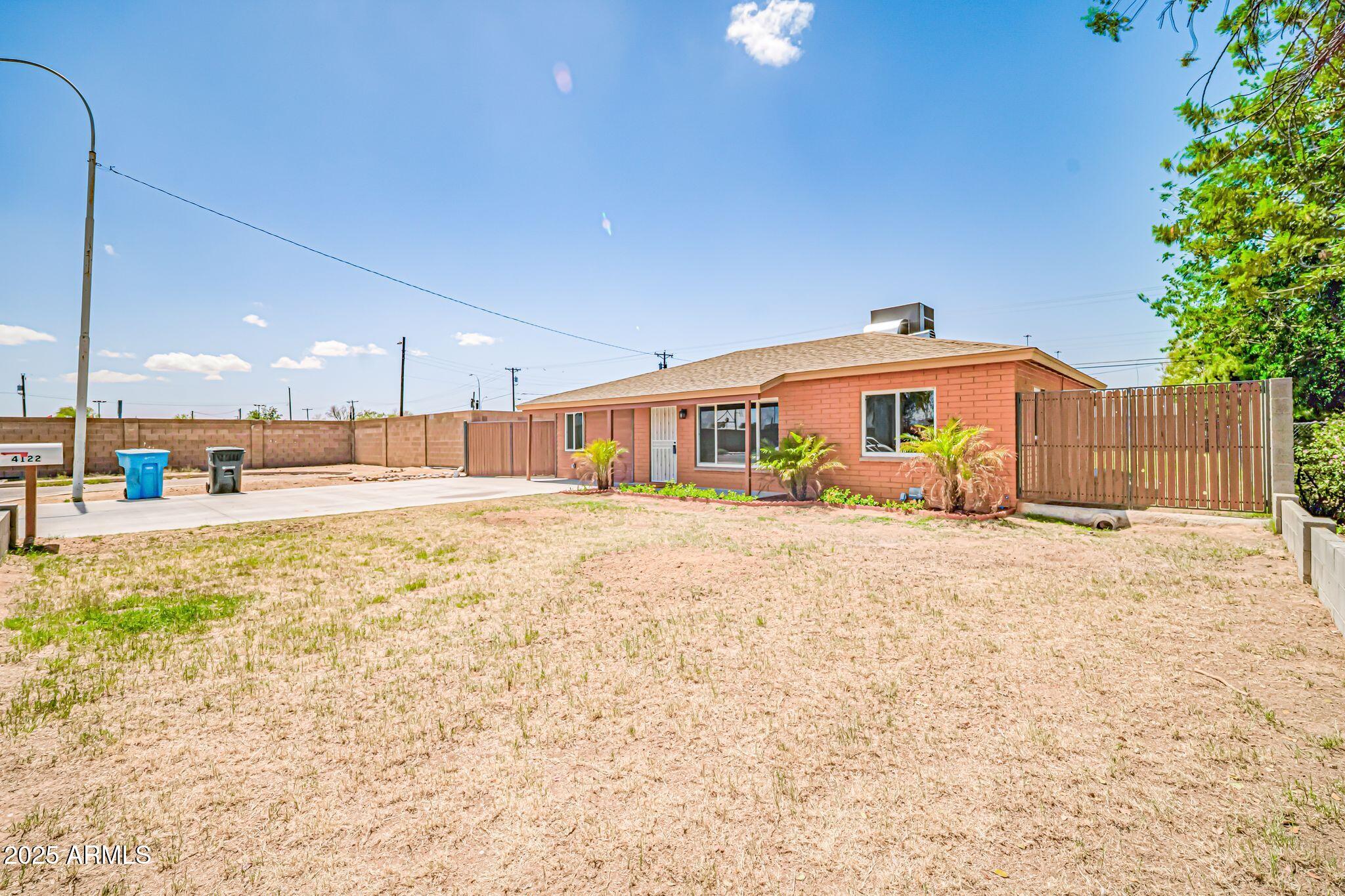 4122 N 23RD Drive
