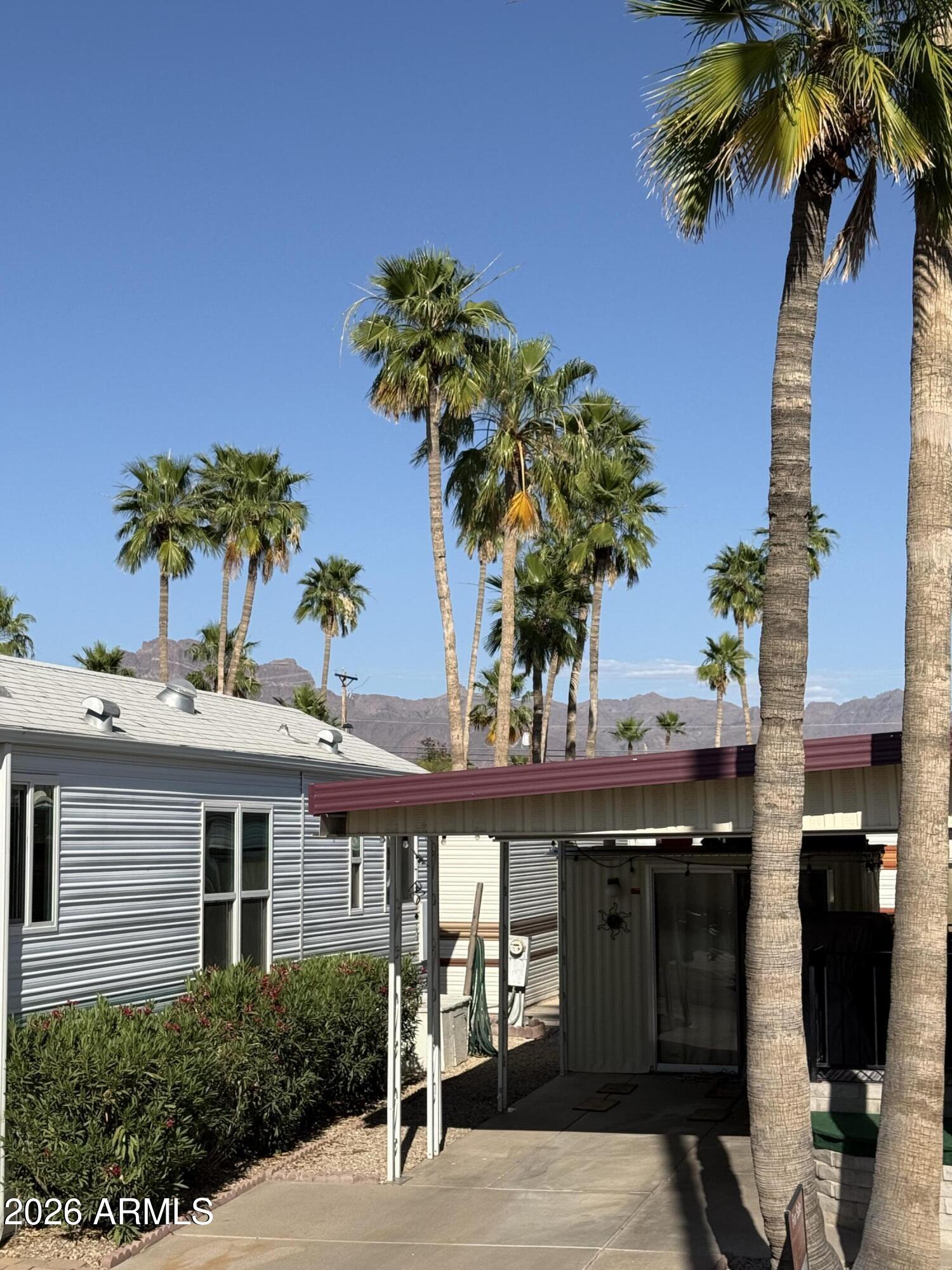 1108 S SHAWNEE Drive 1108