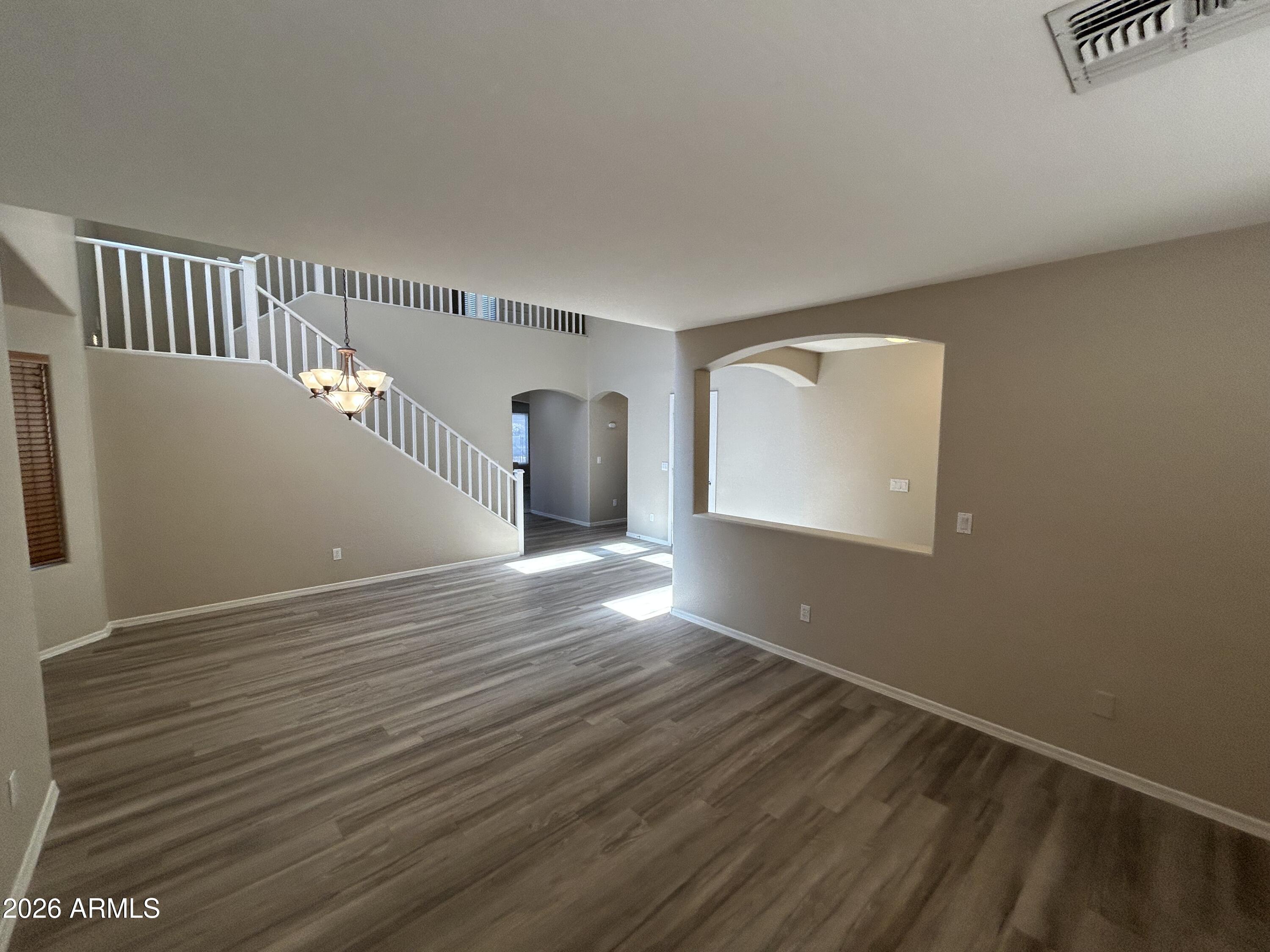 24902 W WAYLAND Drive