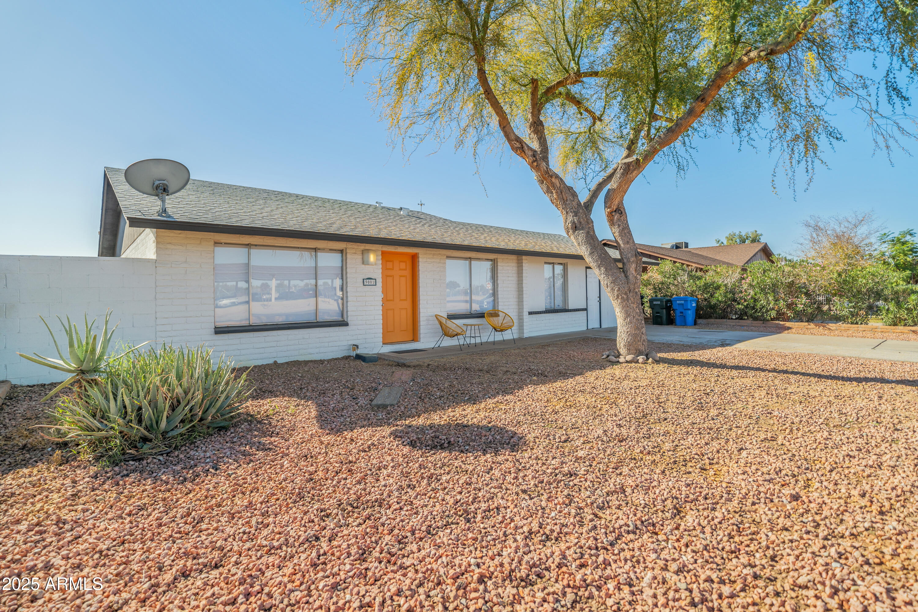 9001 W CAMPBELL Avenue