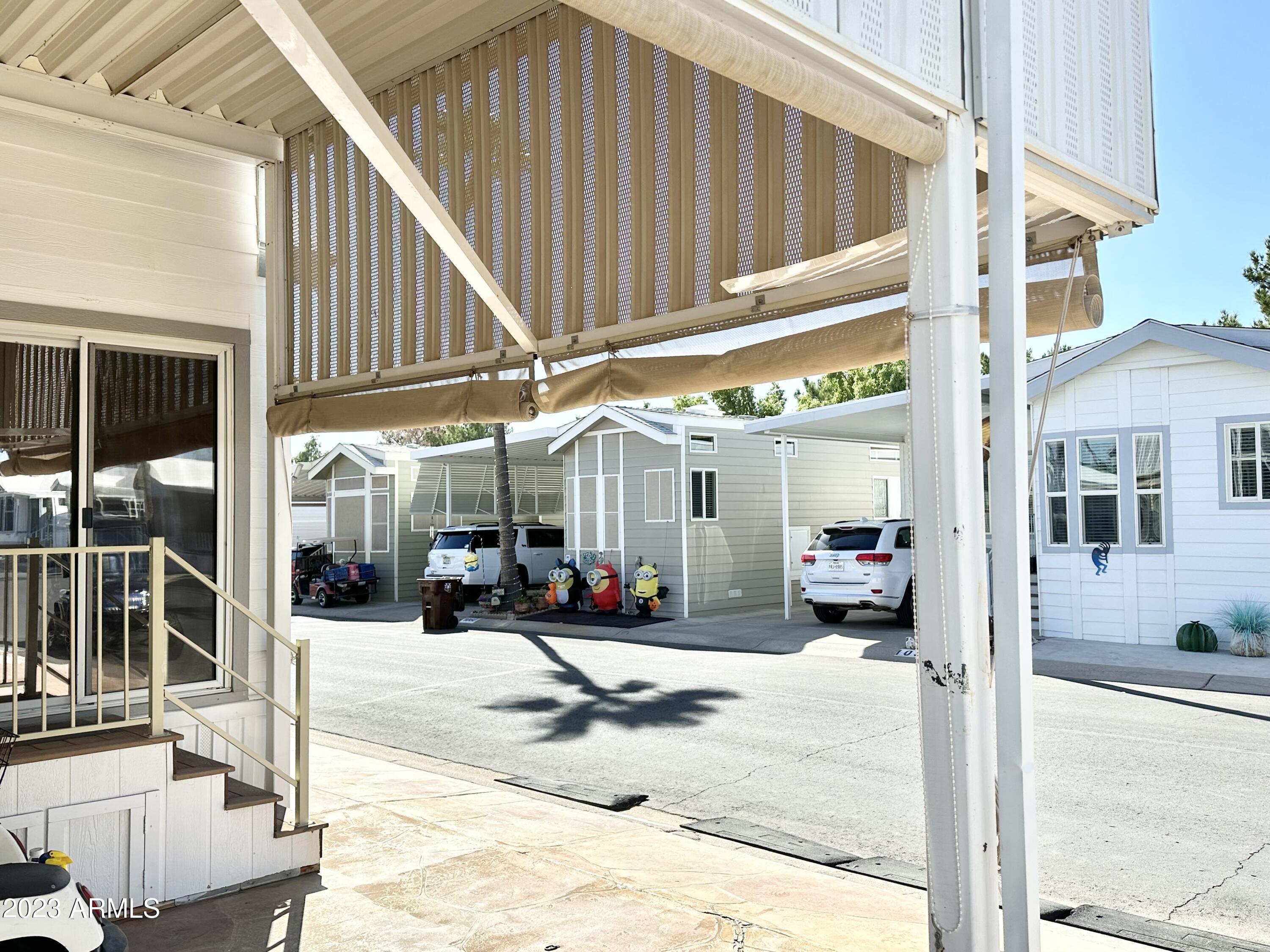 1044 S QUARTZ Drive