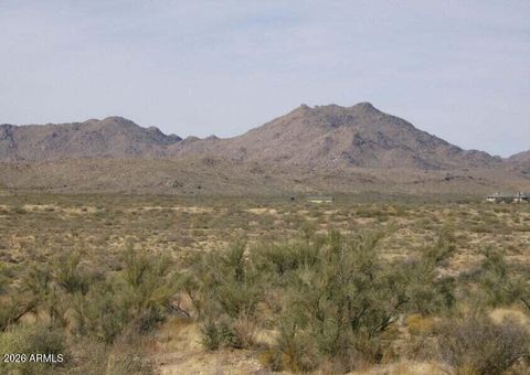 18500 S Cardinal -- Road S '''-''' Congress AZ 85332
