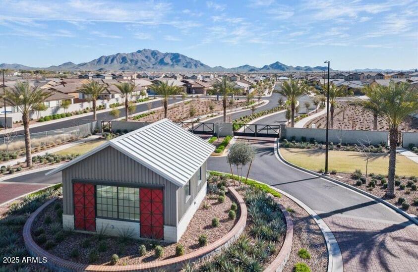 2264 E ISAIAH Avenue