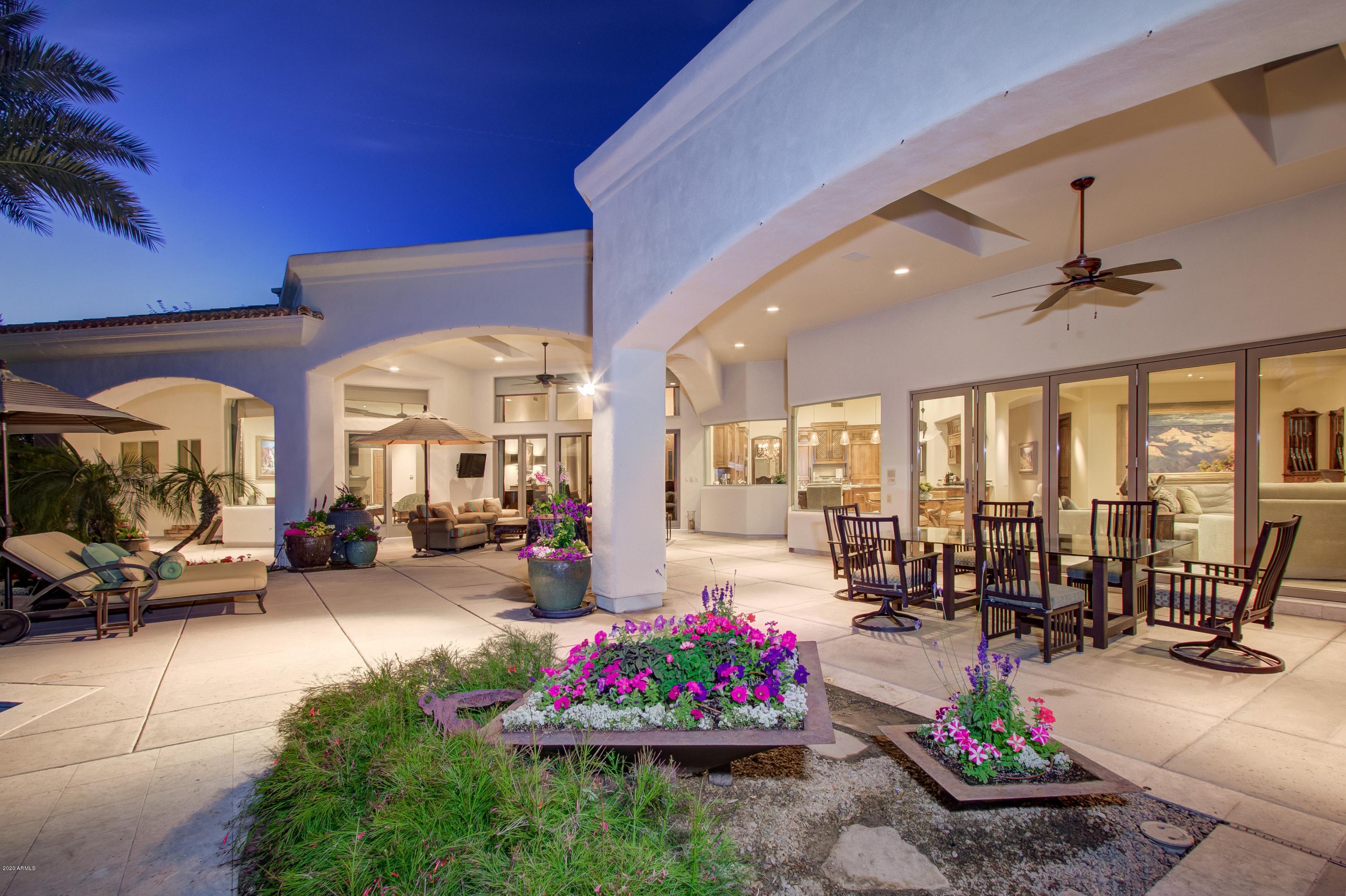 CINCO SERROS - Residential