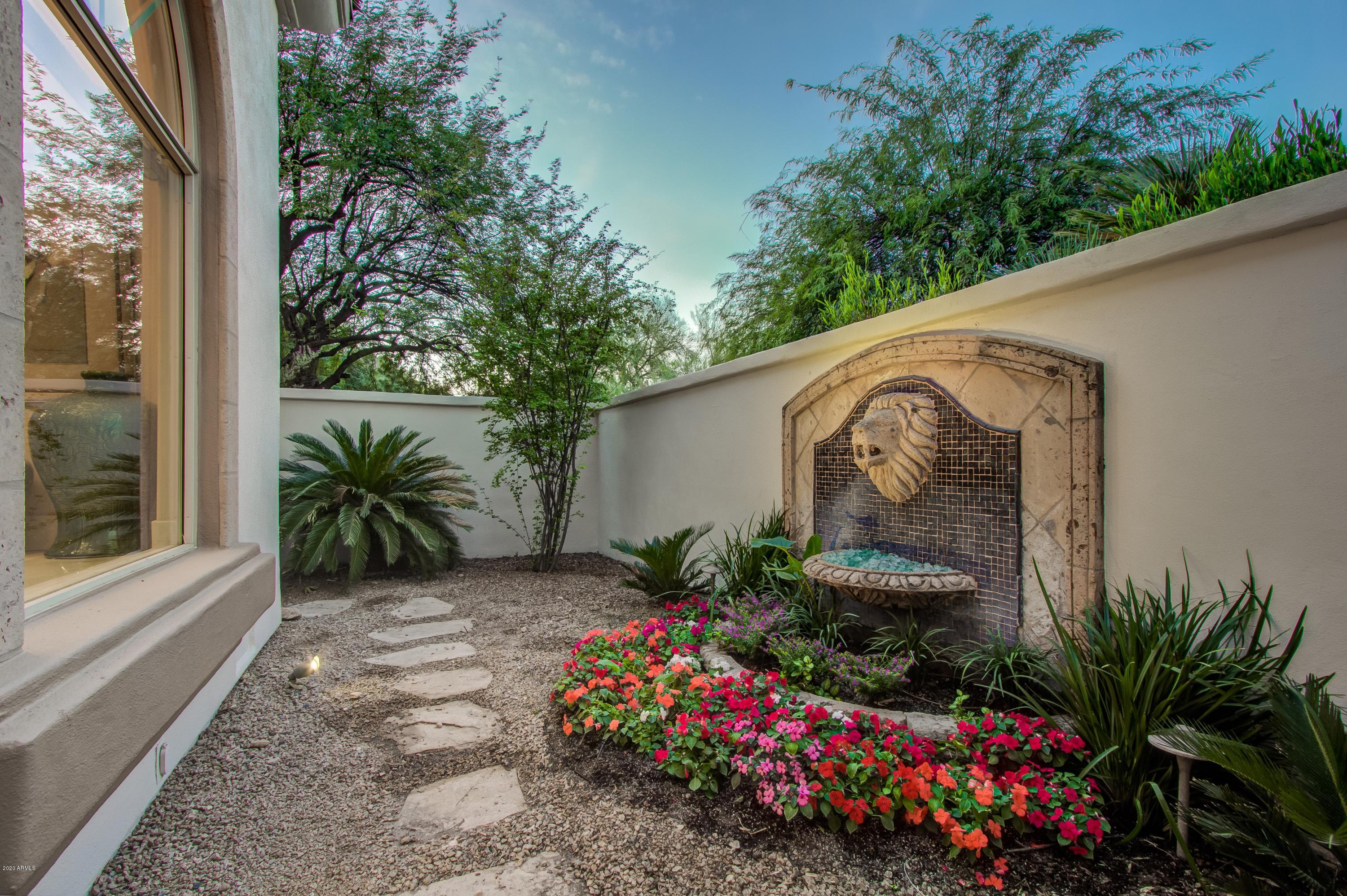 CINCO SERROS - Residential