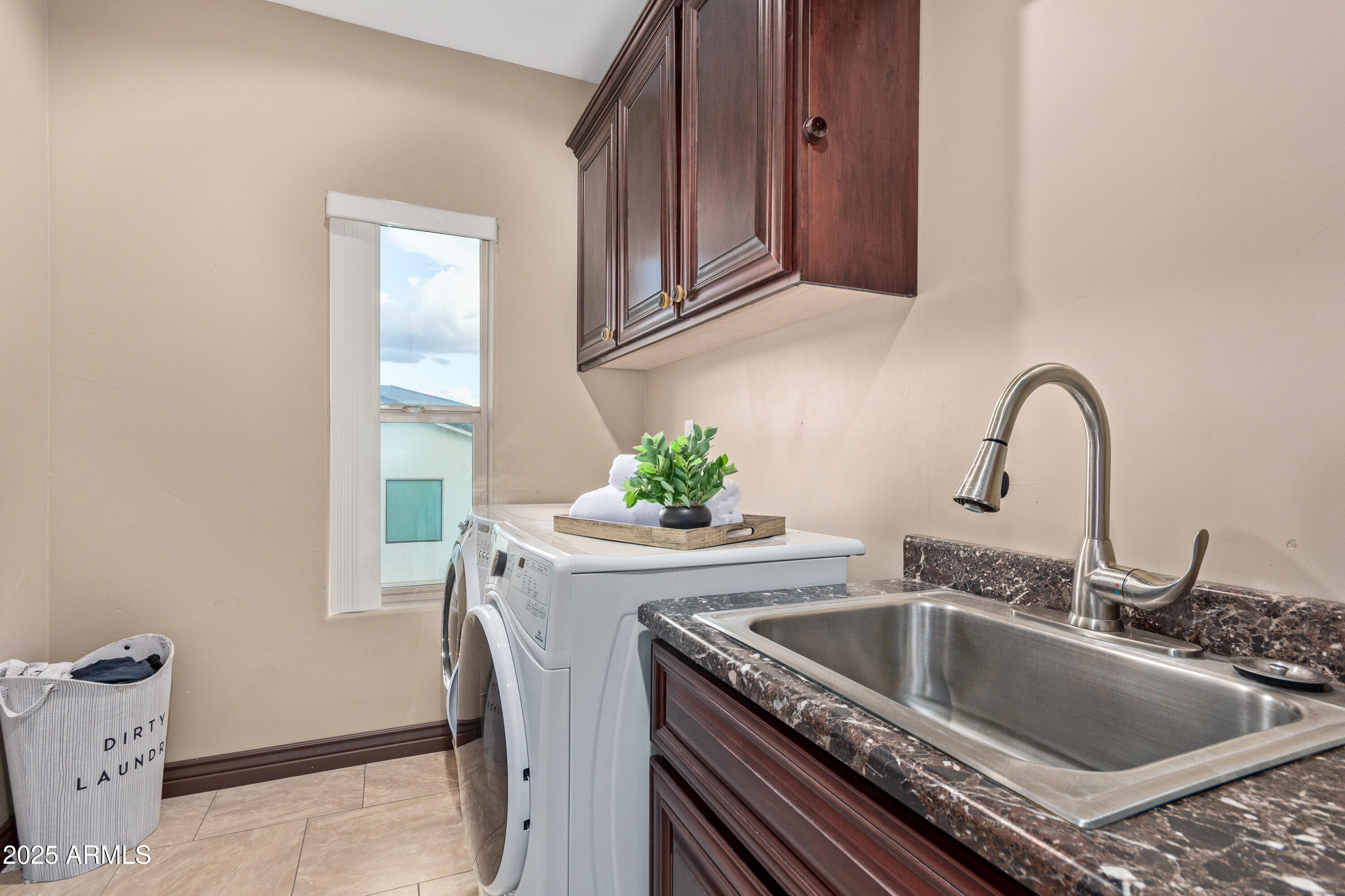 Maricopa County Island - 
Private custom home just east of Las Sendas - Residential