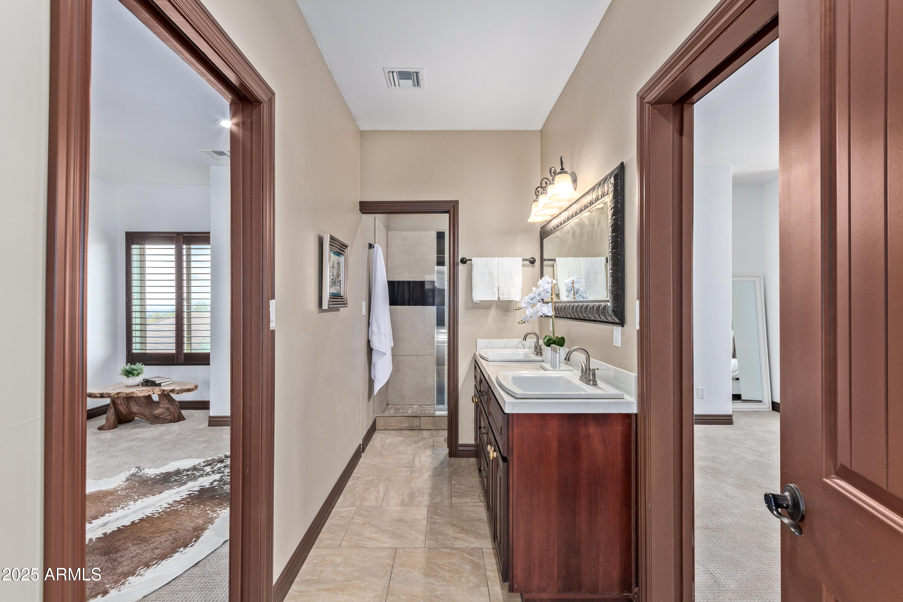 Maricopa County Island - 
Private custom home just east of Las Sendas - Residential