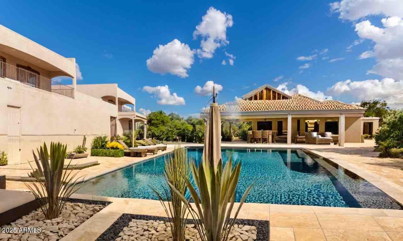 Maricopa County Island - 
Private custom home just east of Las Sendas - Residential