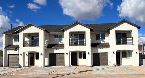 822 S 4TH Avenue Phoenix AZ 85003