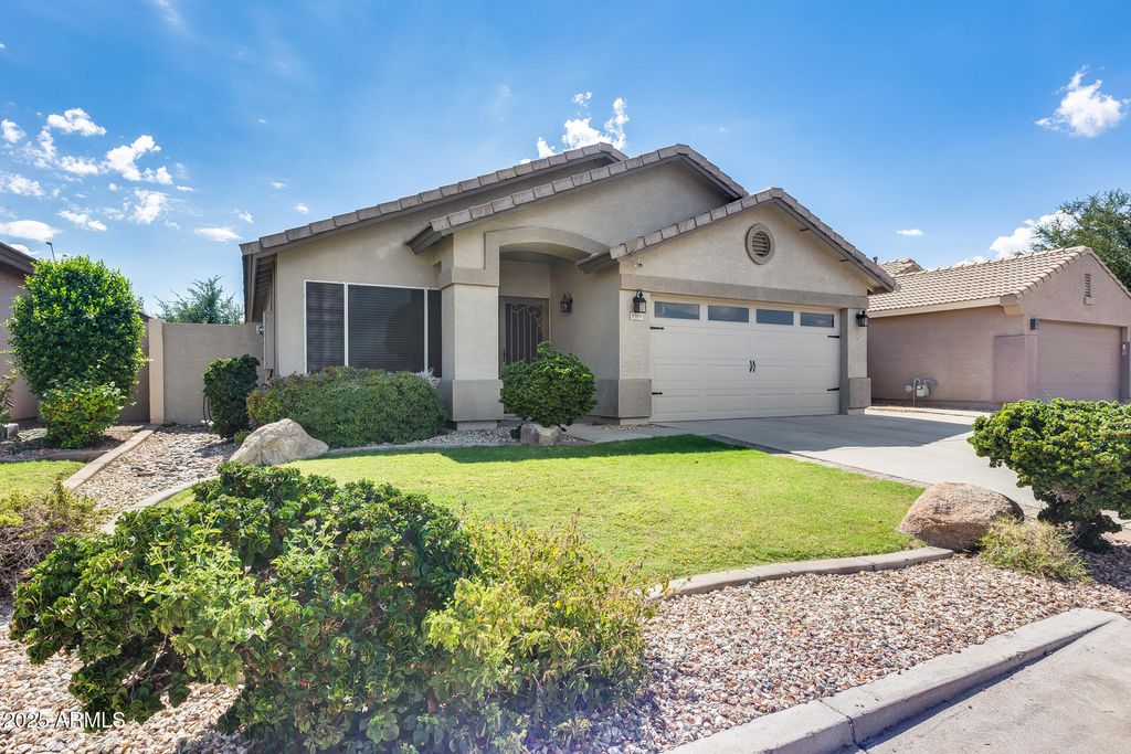 Photo of 8569 W Monona Lane, Peoria, AZ 85382 (MLS # 6922006)