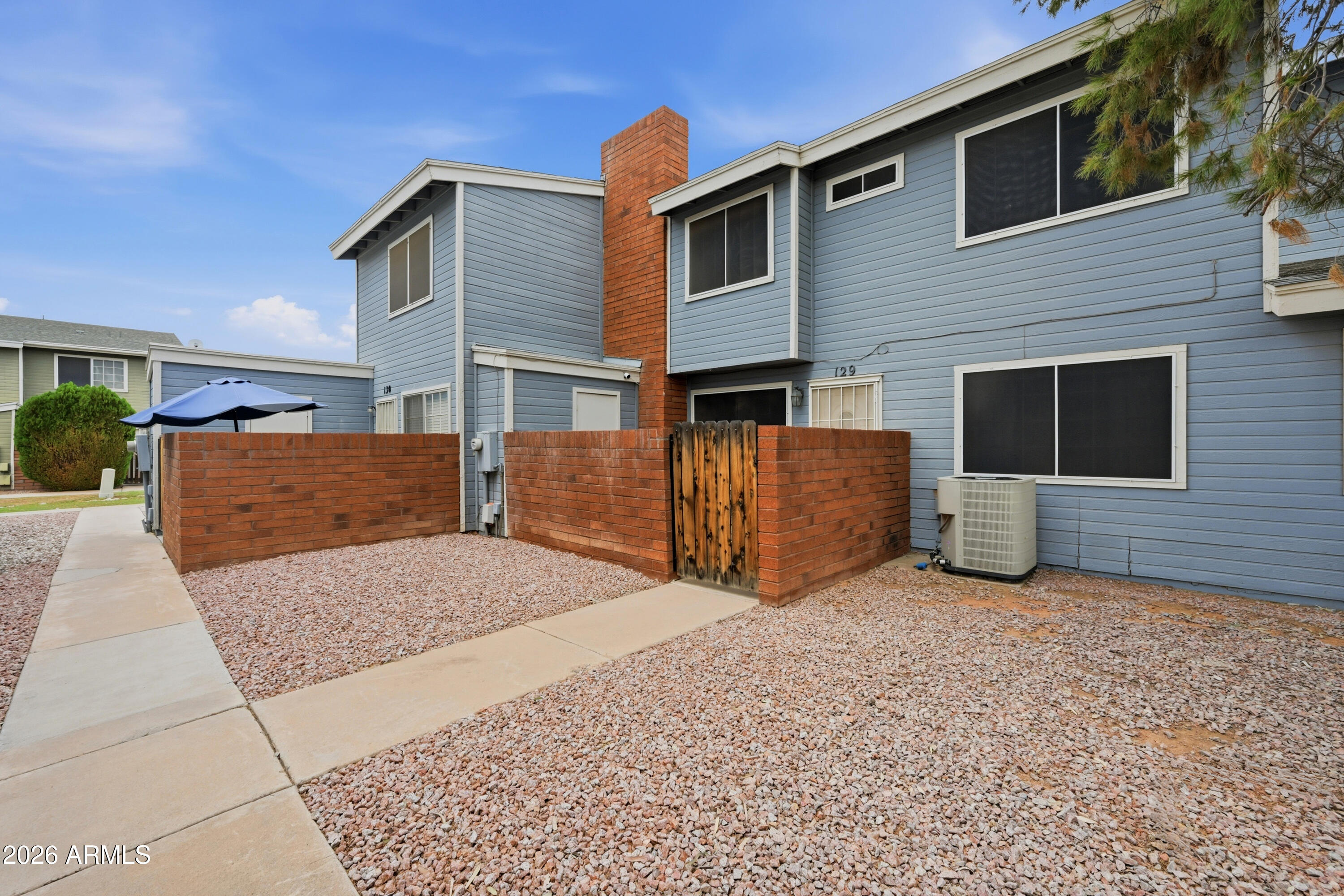 2301 E UNIVERSITY Drive 129