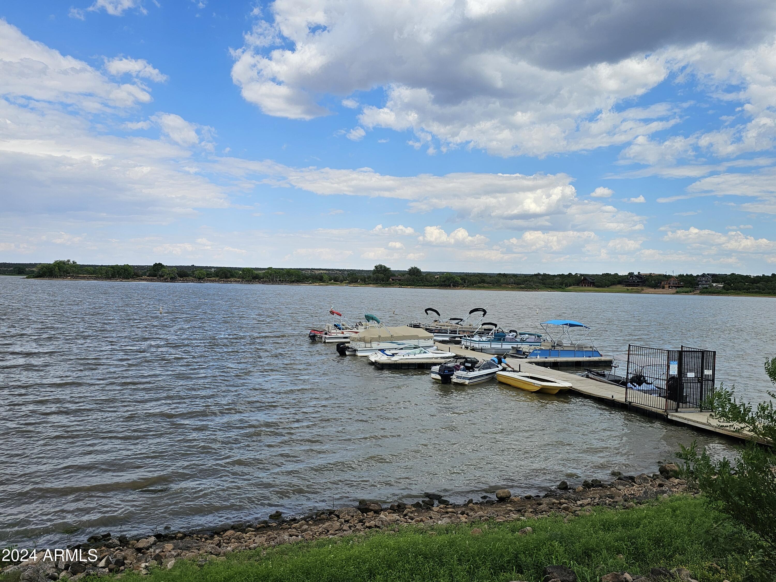 Show Low, Arizona 85901, United States, ,Land,Active,68440