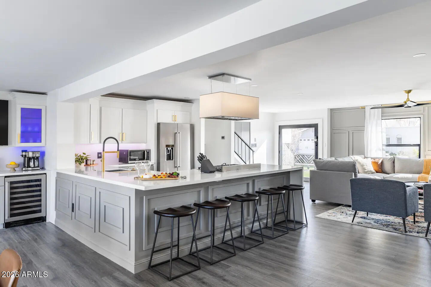 8402 E CITRUS Way