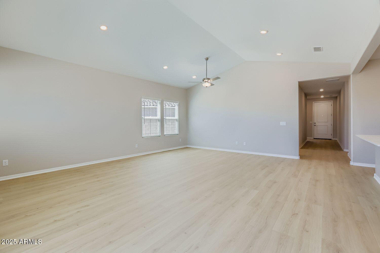 36763 W SANTA MARIA Street