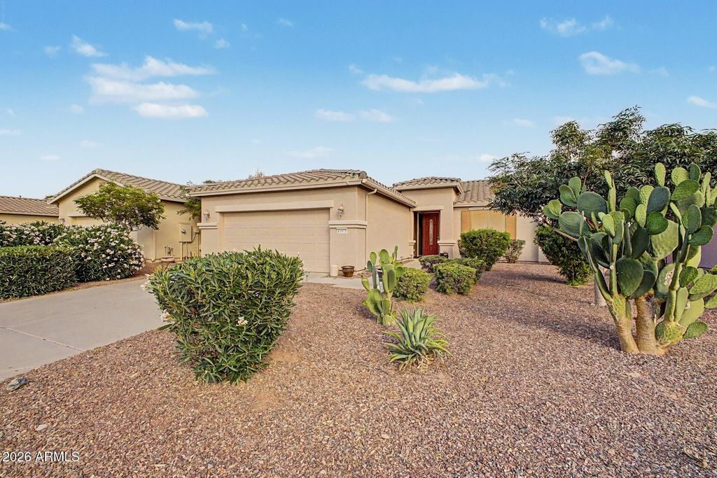 Photo of 41975 W Ellington Lane, Maricopa, AZ 85138 (MLS # 7028802)