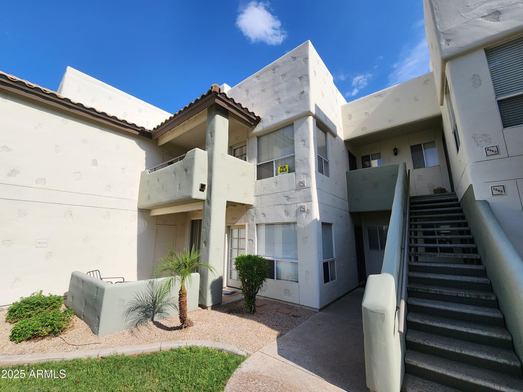 Photo of 1825 W Ray Road #2044, Chandler, AZ 85224 (MLS # 6918255)
