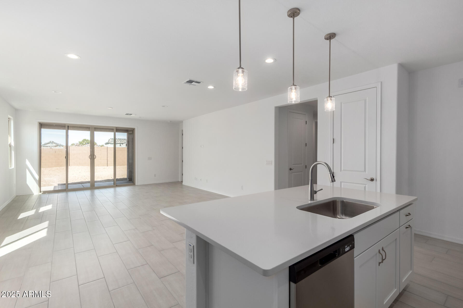 5344 W MANZANITA Drive