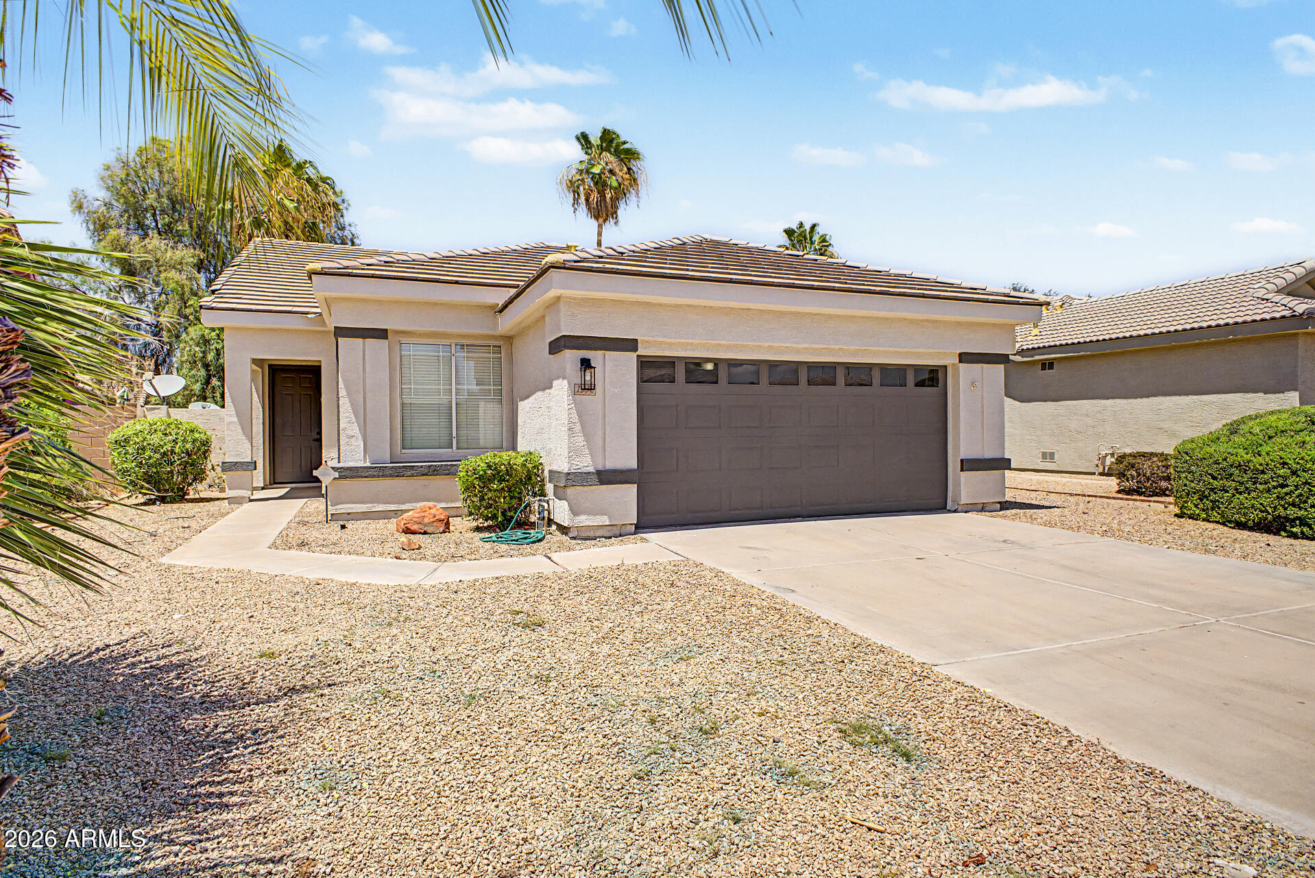 1332 W THOMPSON Way