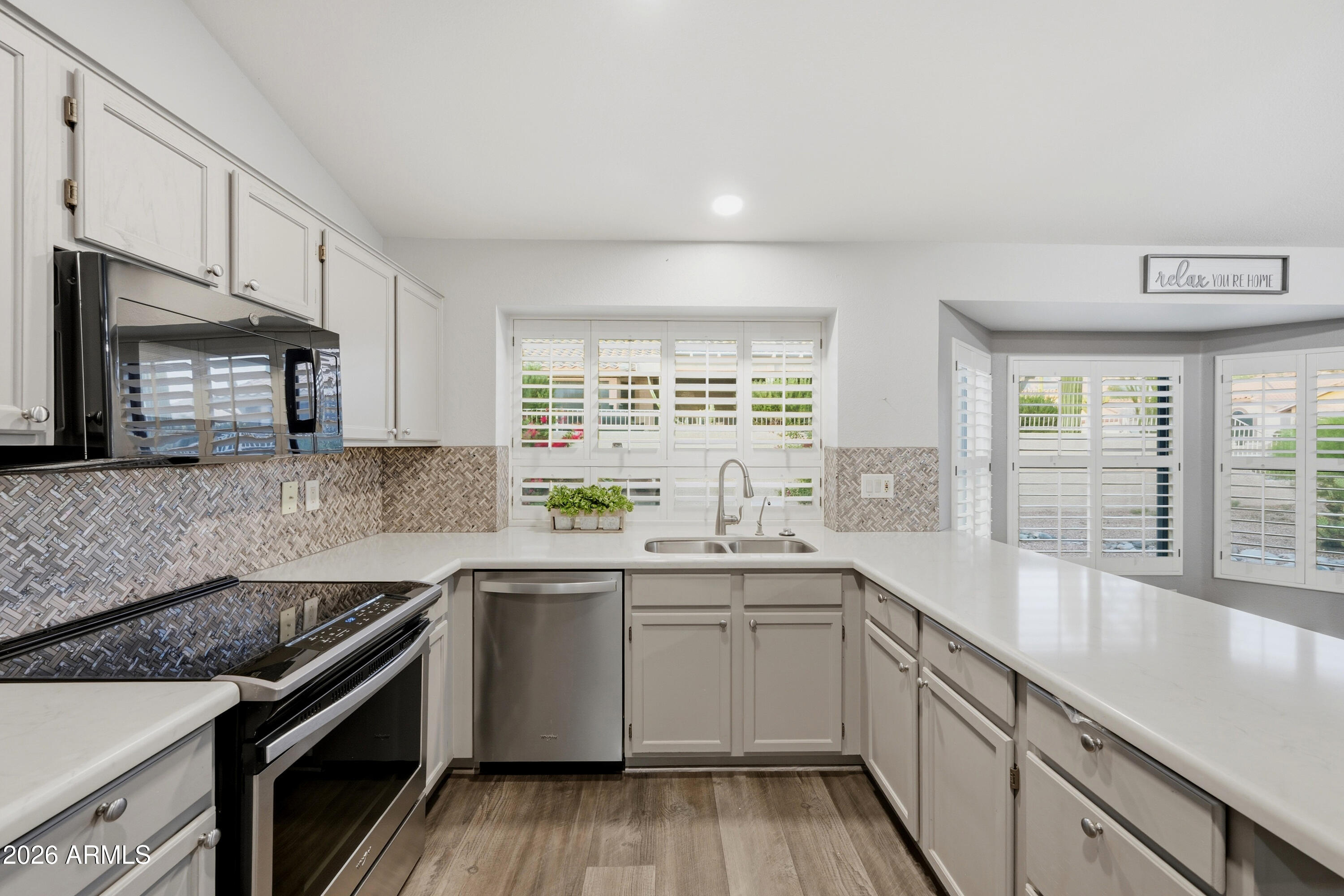 8488 E JUMPING CHOLLA Drive