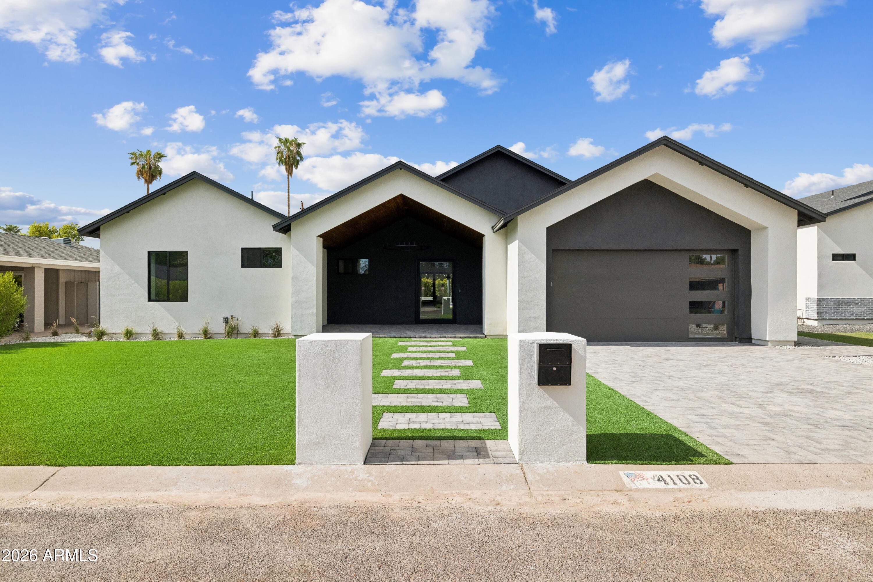 4108 E AVALON Drive