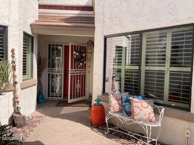 8100 E CAMELBACK Road 94