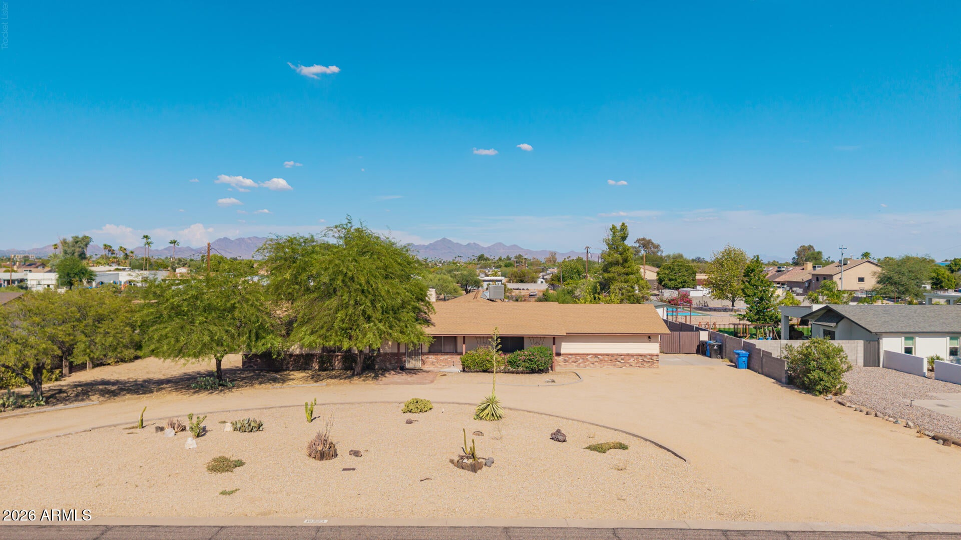 16223 N 40th Place