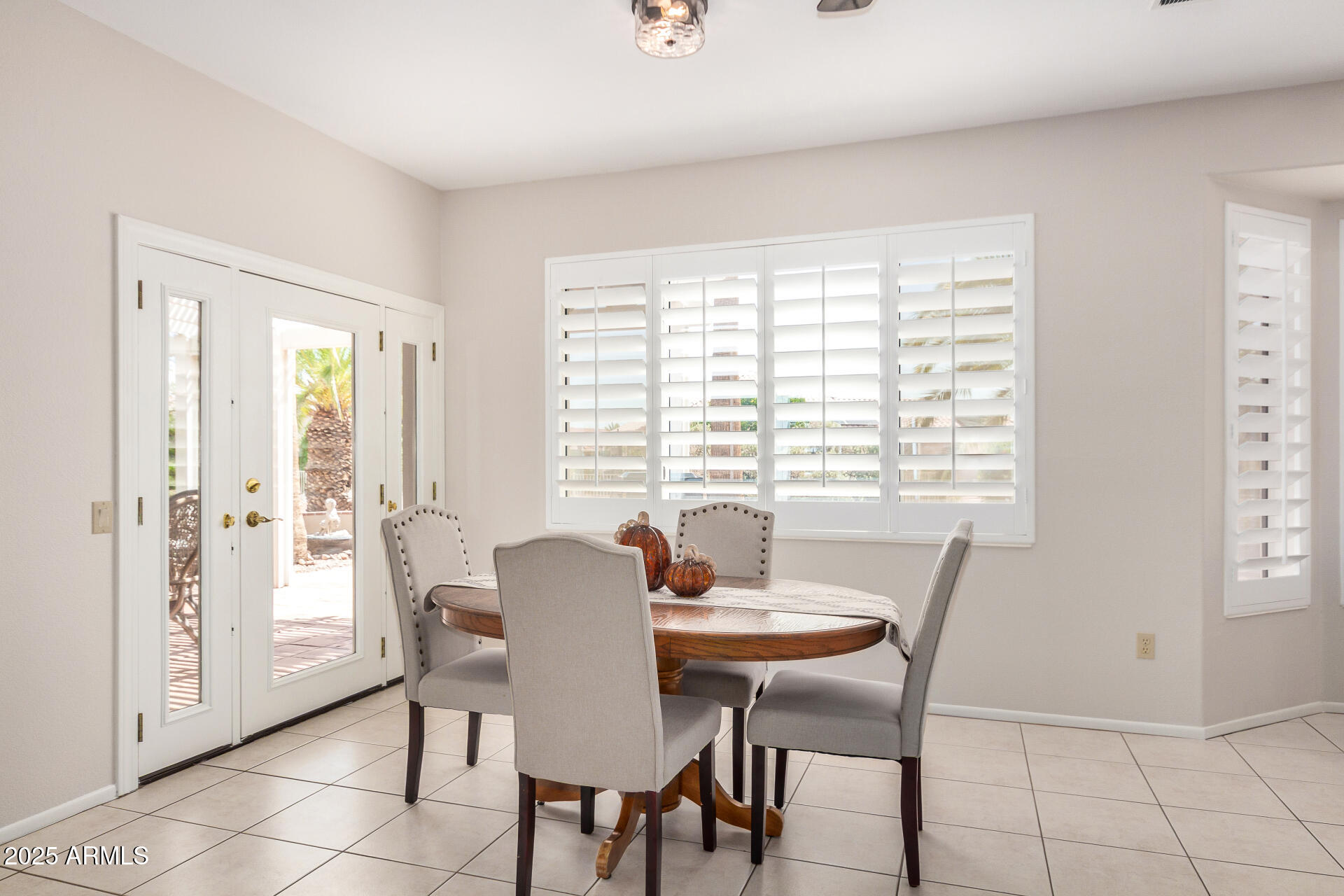 14317 W ROBERTSON Drive