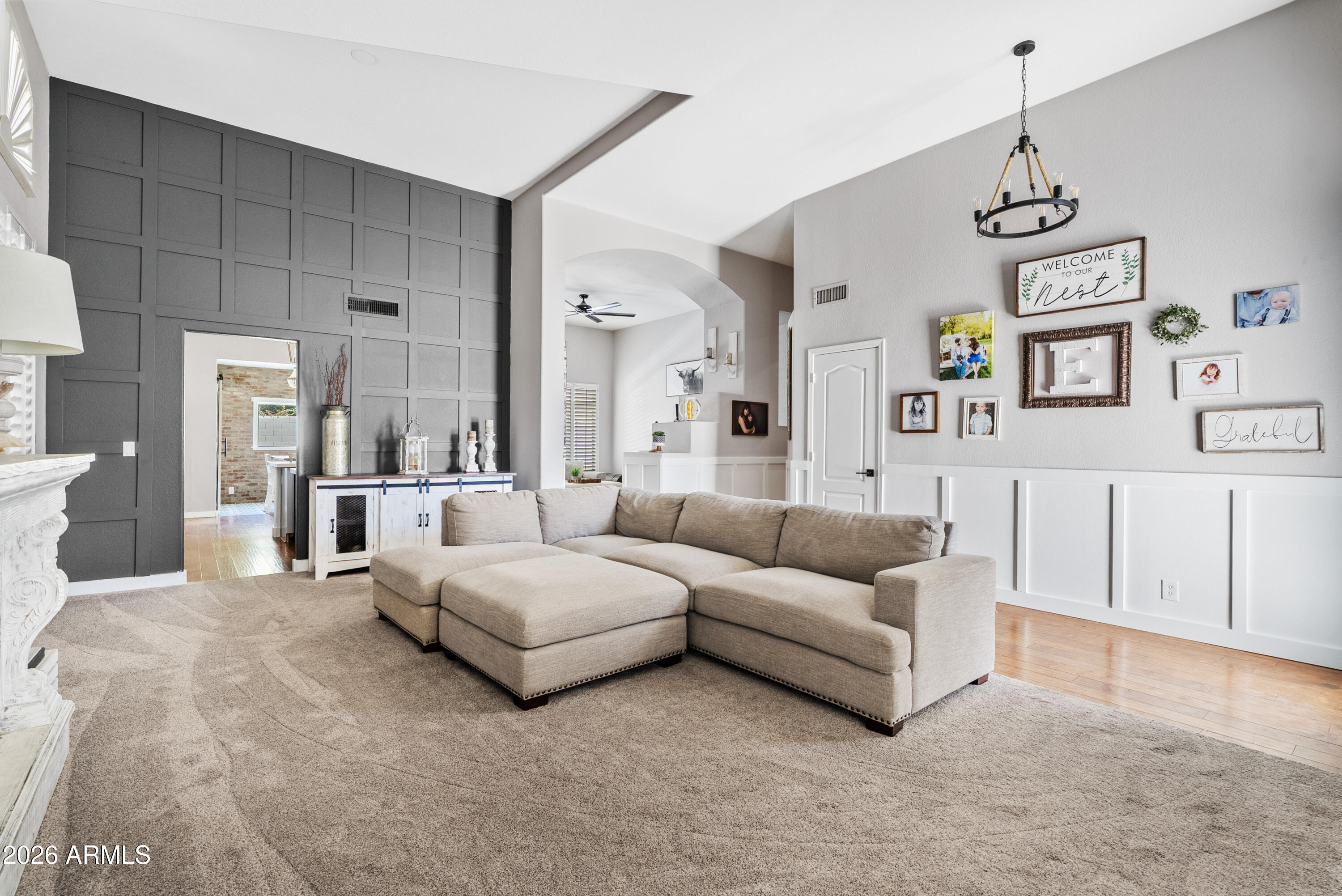 6550 E ROLAND Street