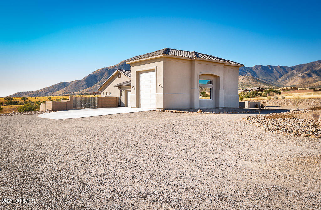 WILD HORSE UNIT 2 - Residential